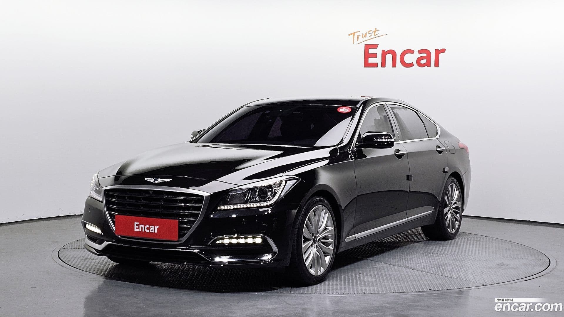 Main__Slider__Photo:G80 Genesis 2017.5-0