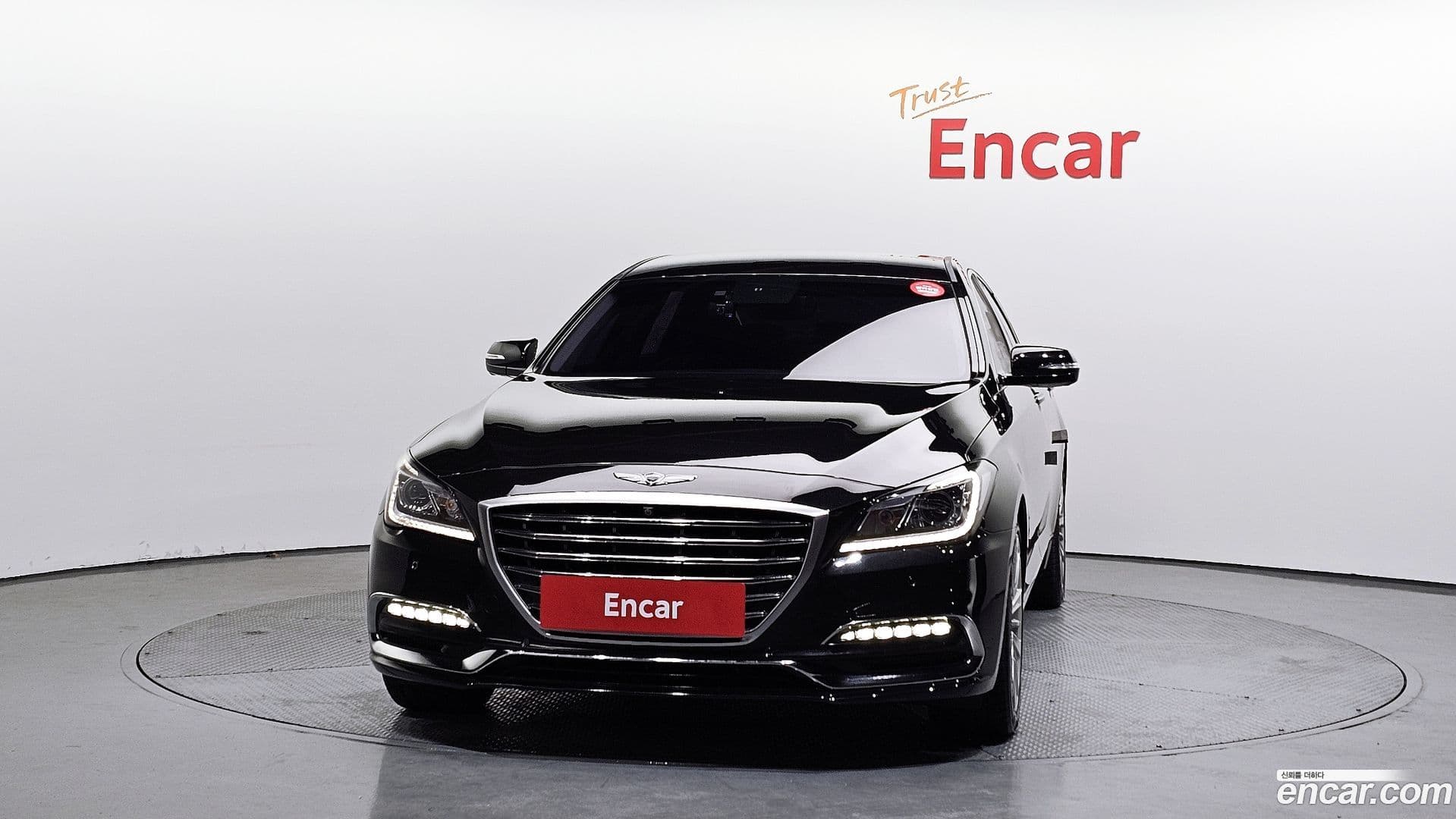 Main__Slider__Photo:G80 Genesis 2017.5-2