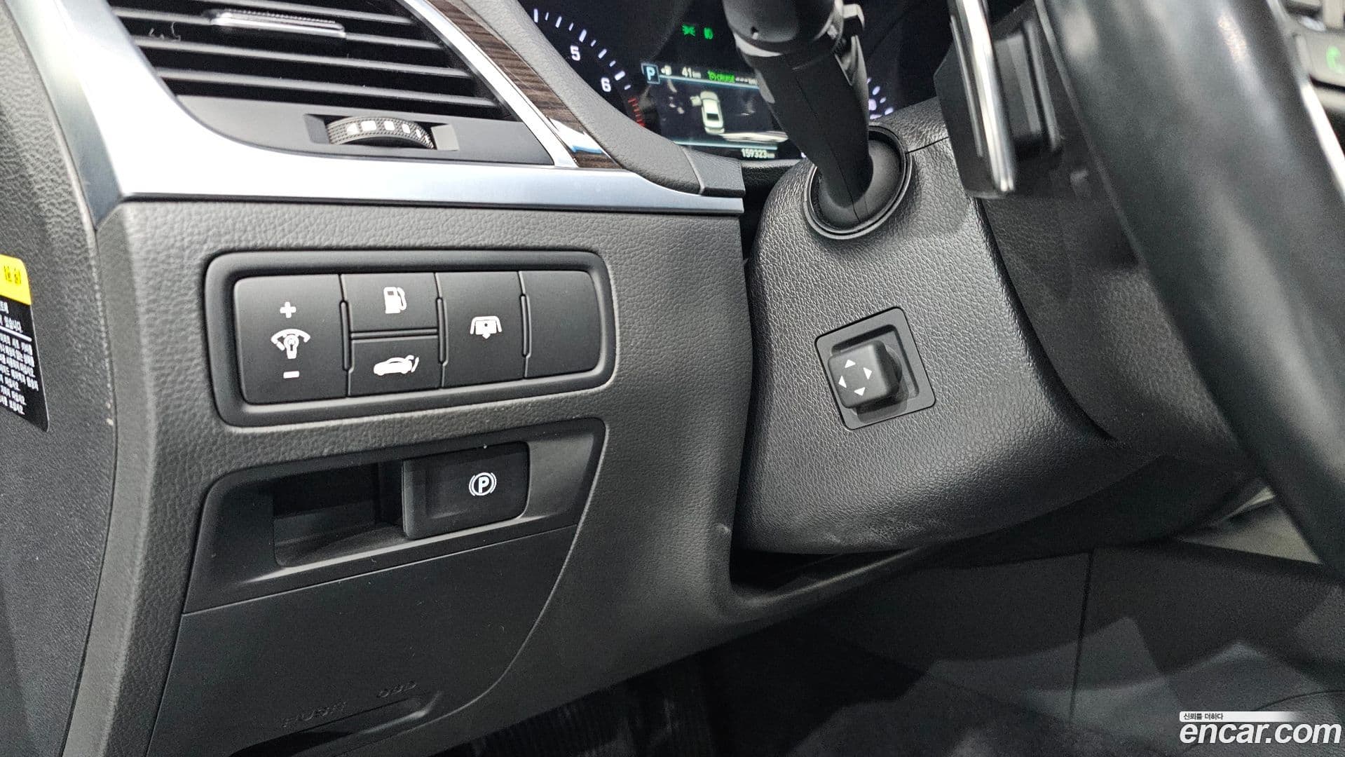 Main__Slider__Photo:G80 Genesis 2017.5-13