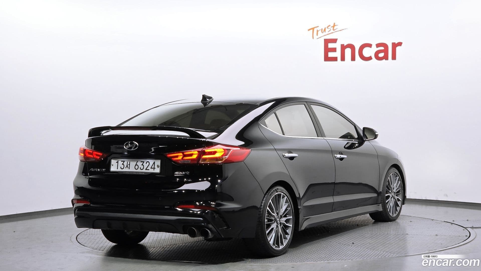 Main__Slider__Photo:AVANTE Hyundai 2016.9-1