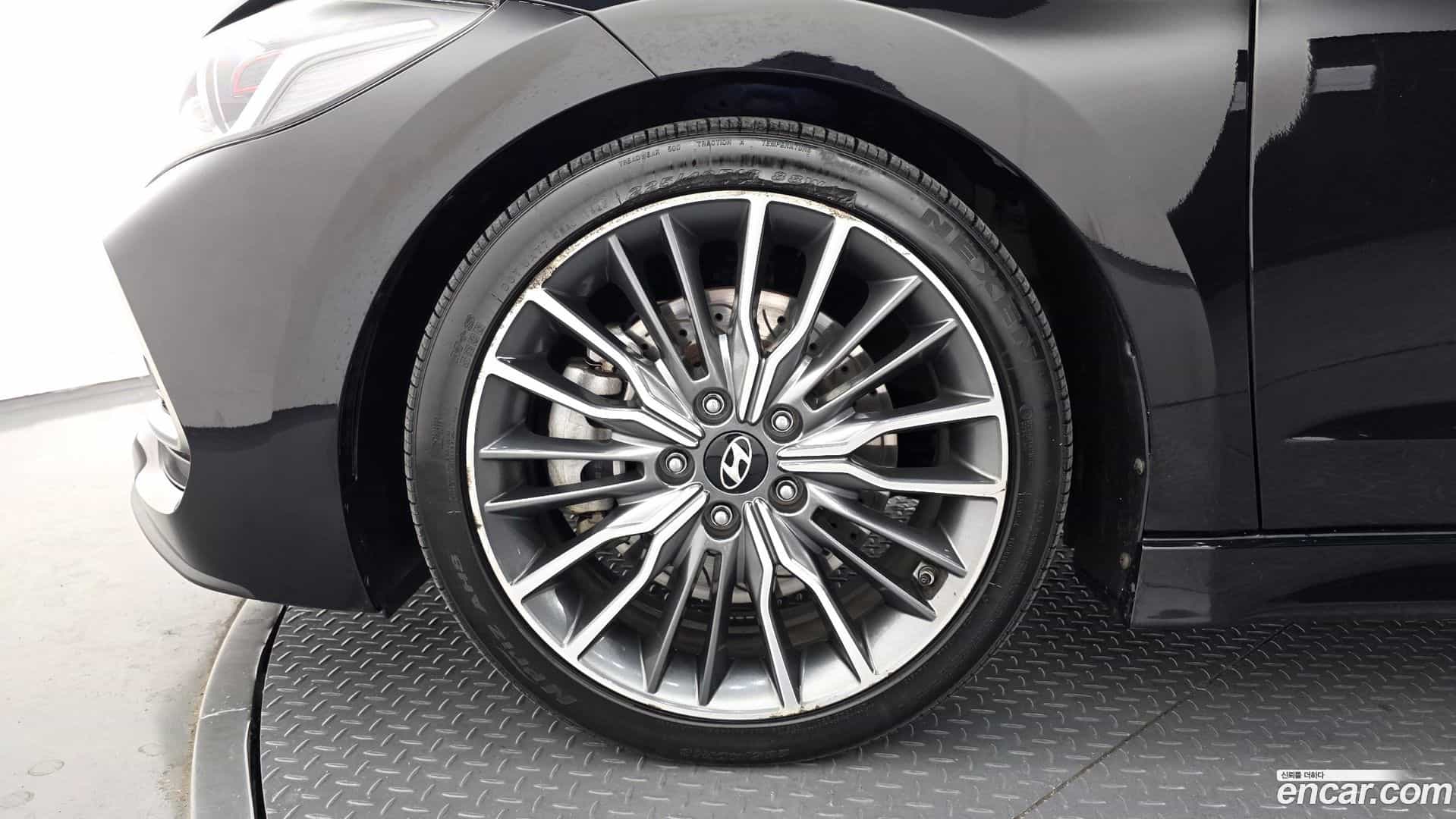 AVANTE Hyundai 2016.9-OUTER-005