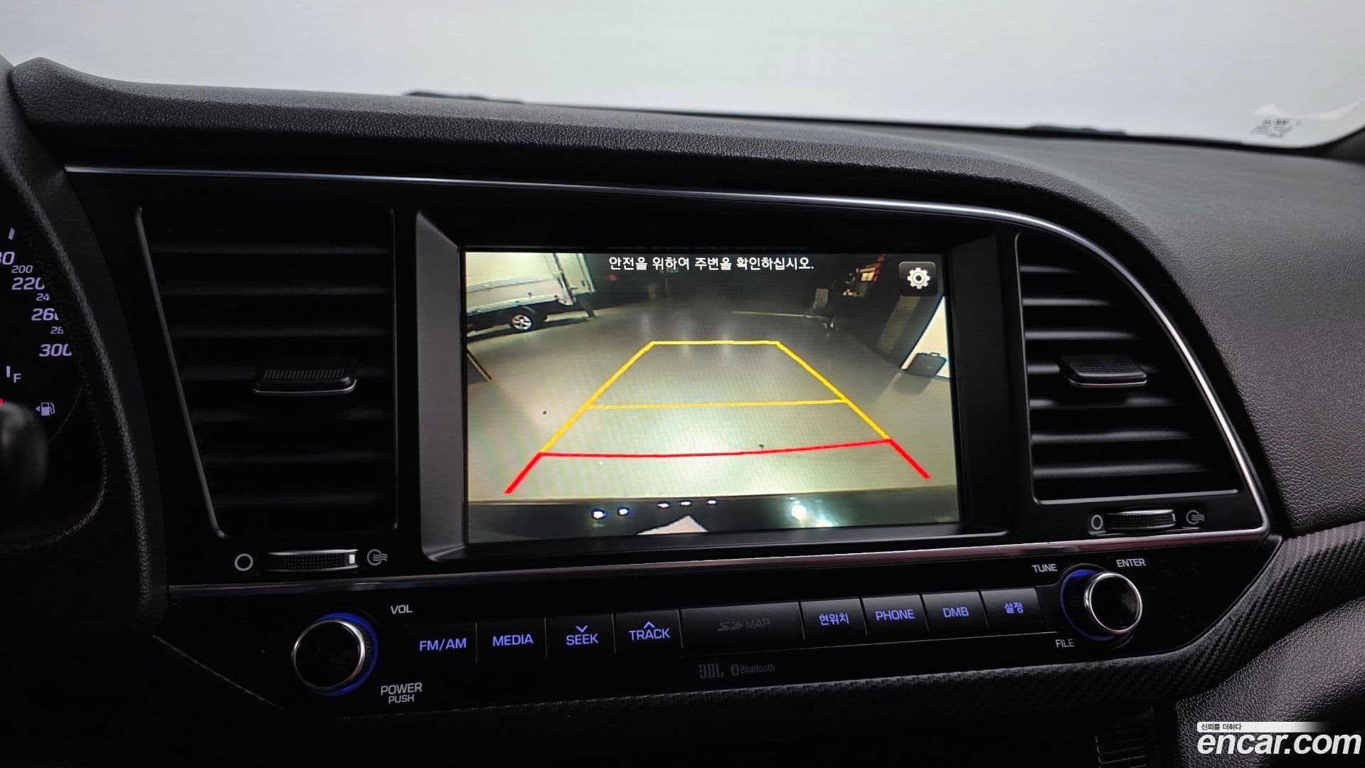 Main__Slider__Photo:AVANTE Hyundai 2016.9-15