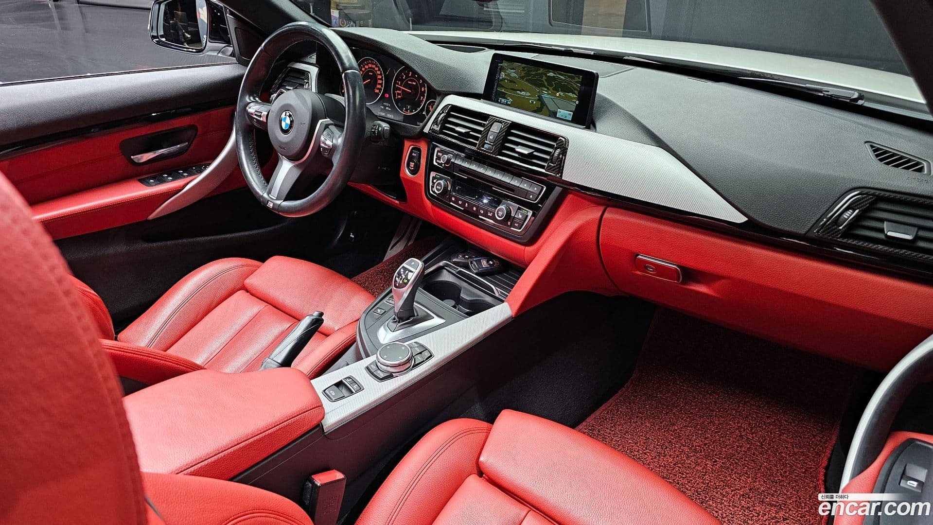 Main__Slider__Photo:4-Series BMW 2016.6-6