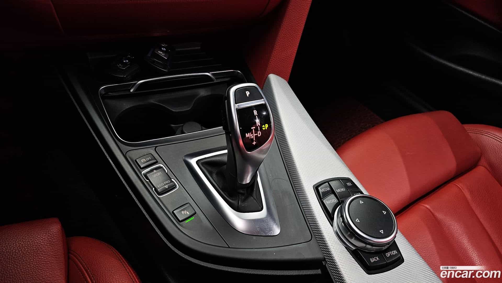 4-Series BMW 2016.6-INNER-009