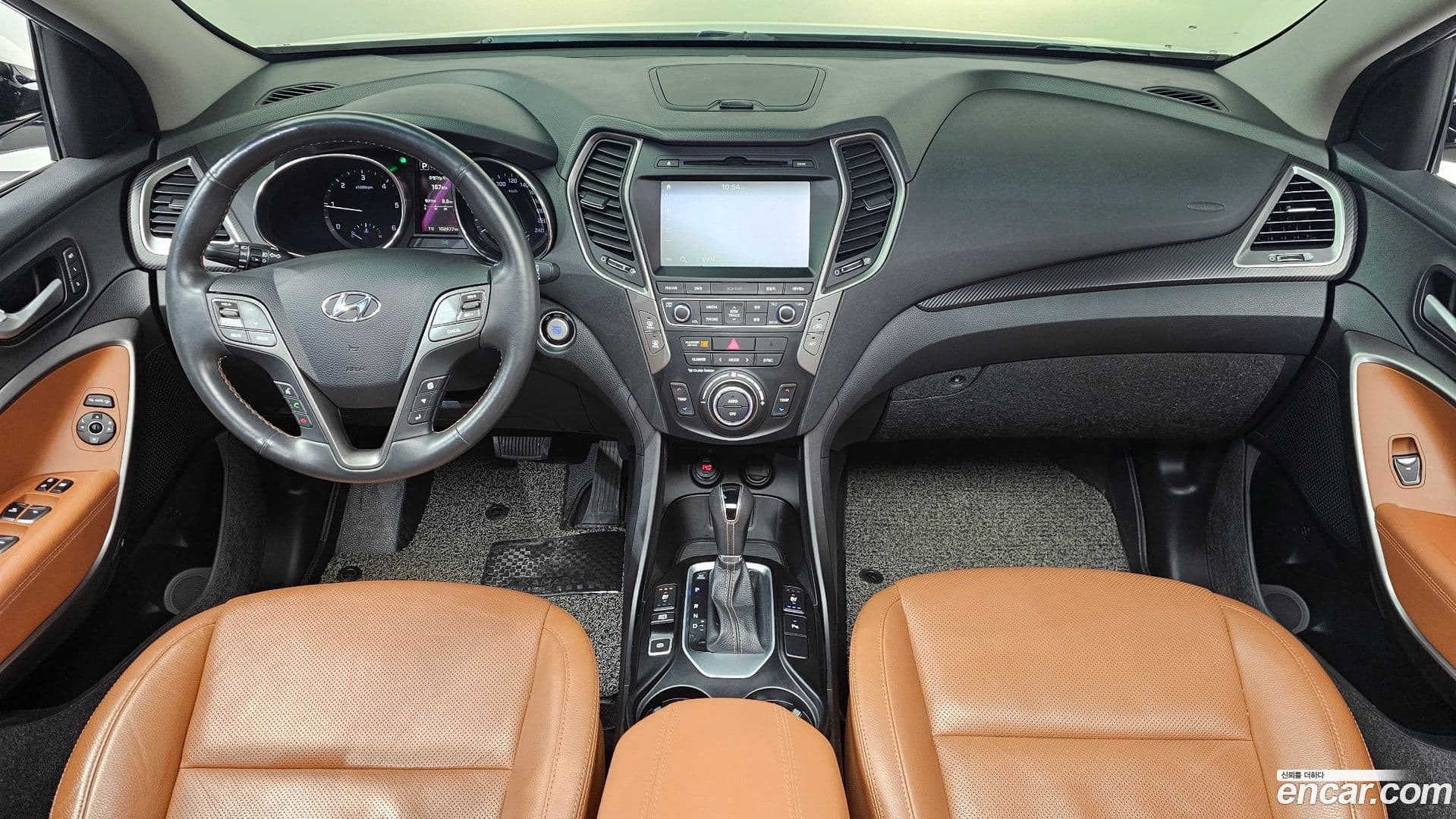 Main__Slider__Photo:Santafe Hyundai 2015.9-6