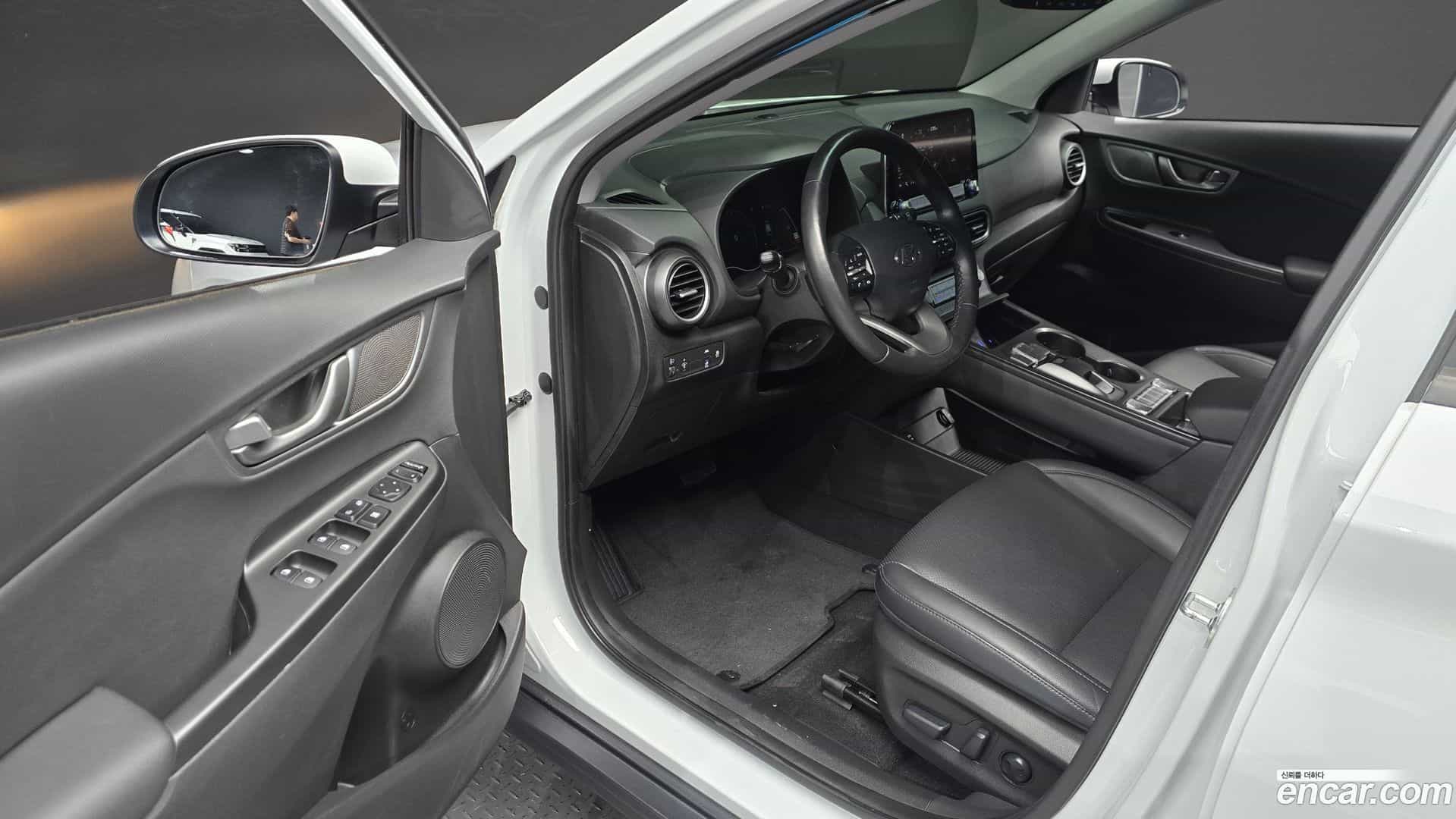 Kona Hyundai 2020.11-OPTION-015