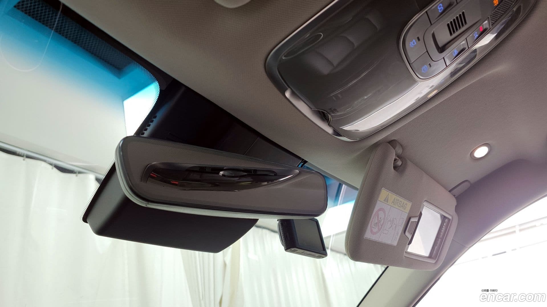 Main__Slider__Photo:GV70 Genesis 2021.5-16