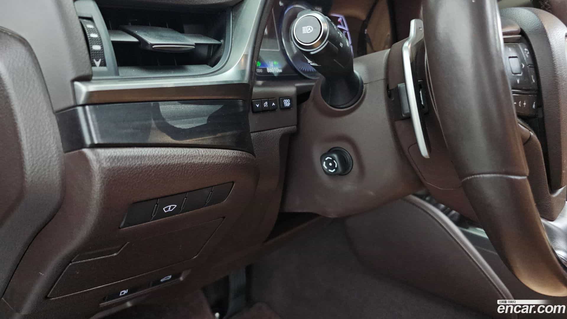 ES Lexus 2018.11-OPTION-022