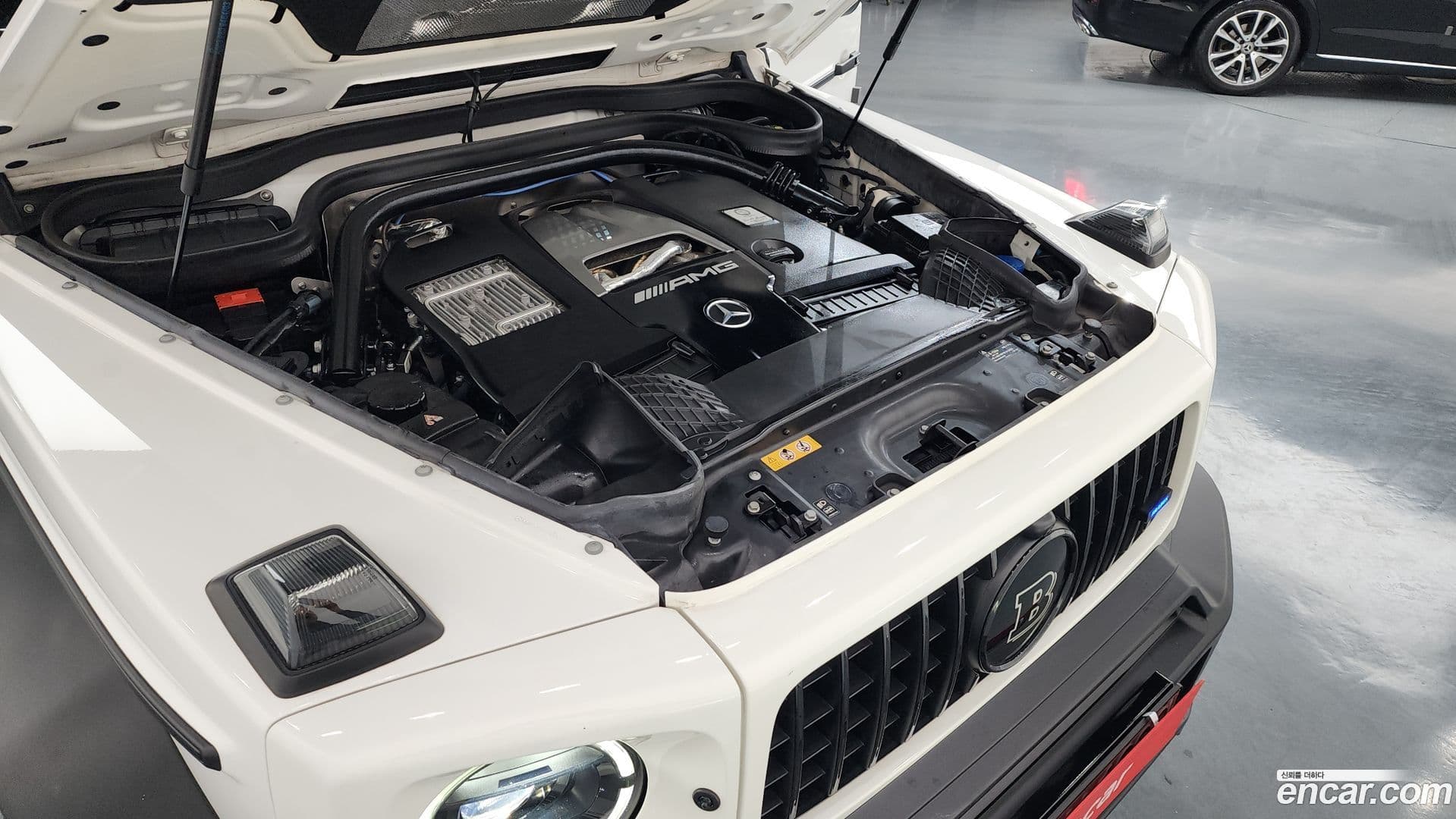 Main__Slider__Photo:G-Class Mercedes-Benz 2021.11-5