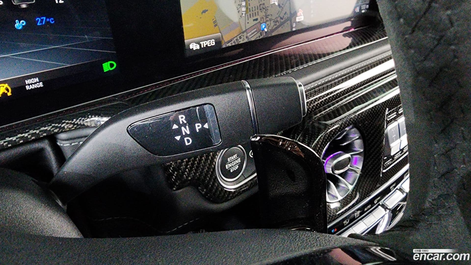 Main__Slider__Photo:G-Class Mercedes-Benz 2021.11-8