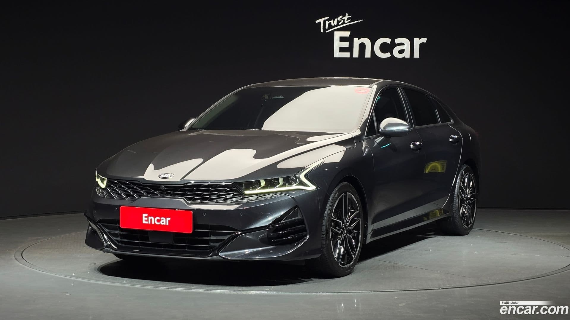 Main__Slider__Photo:K5 Kia 2020.6-0