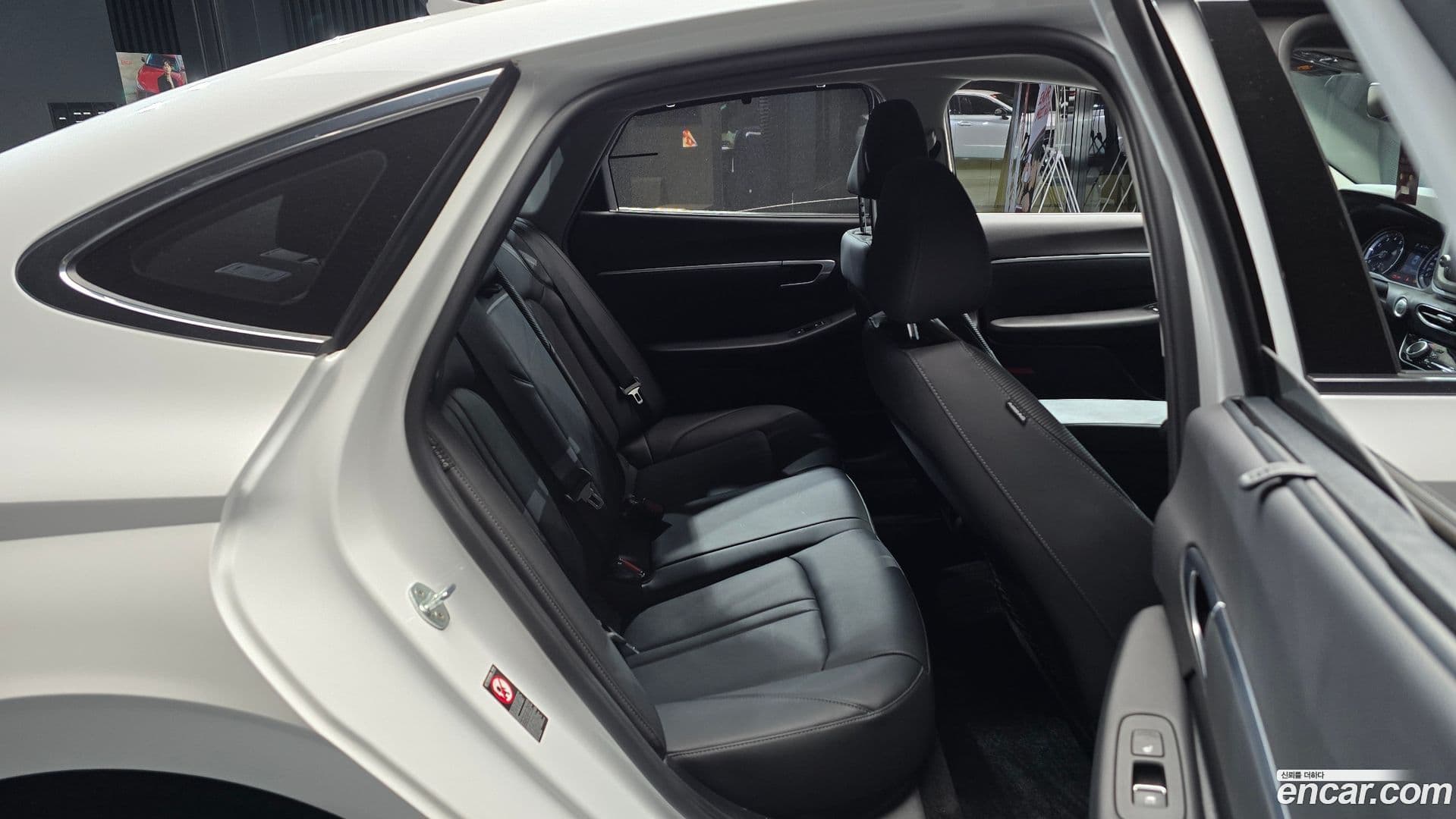 Main__Slider__Photo:Sonata Hyundai 2020.0-11