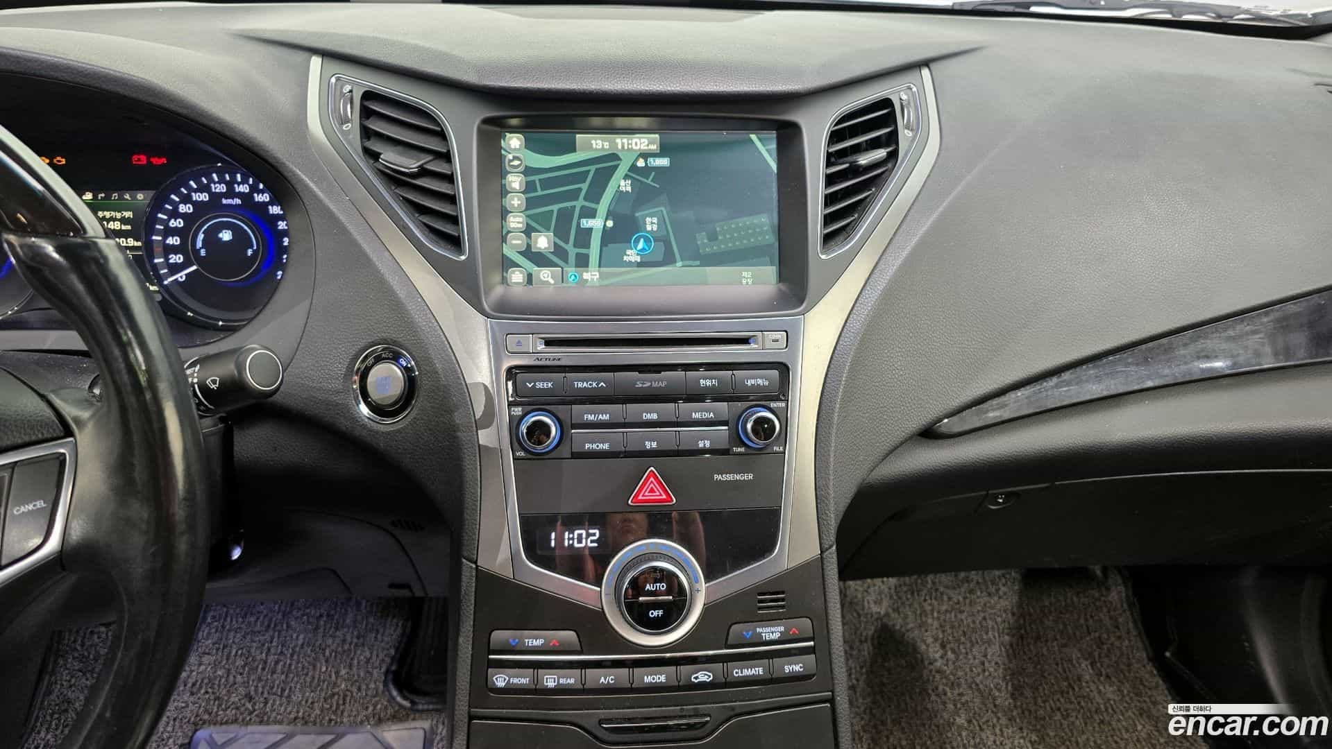 Grandeur Hyundai 2015.8-OPTION-022