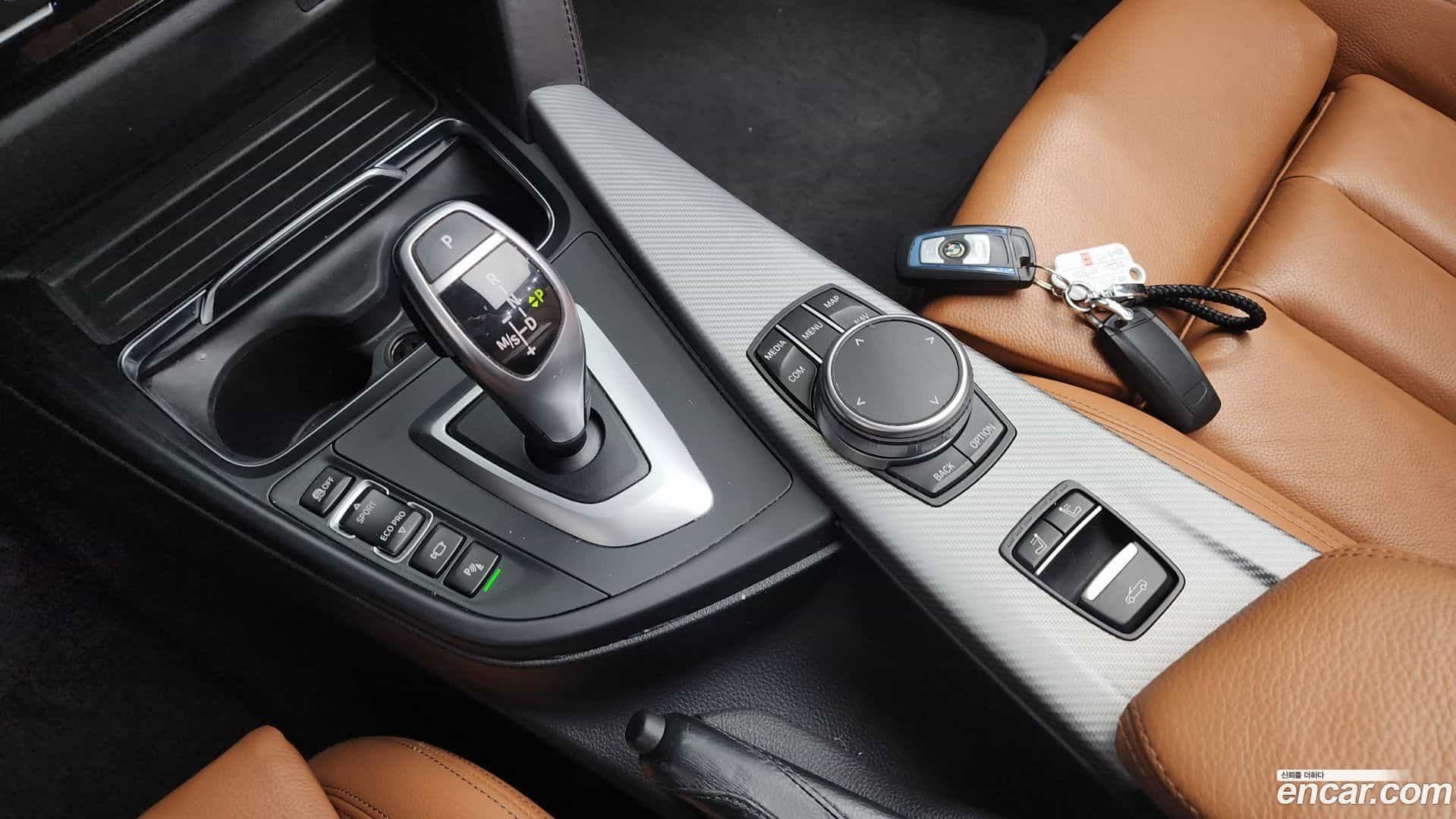 4-Series BMW 2020.6-INNER-009