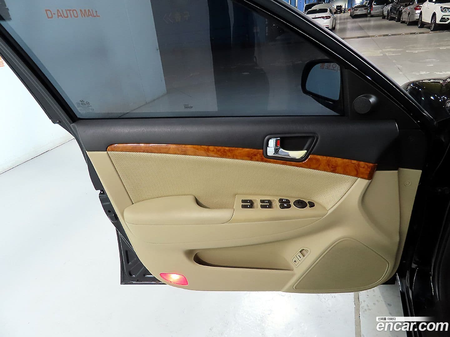 Main__Slider__Photo:Sonata Hyundai 2008.2-12