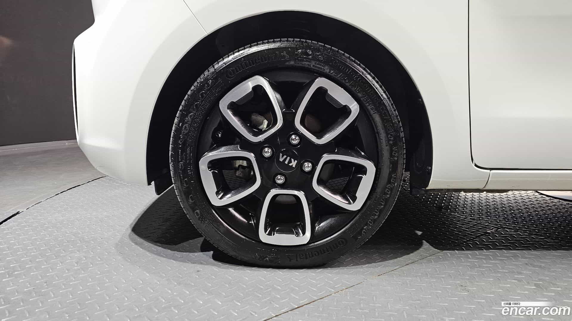 RAY Kia 2020.3-OUTER-005