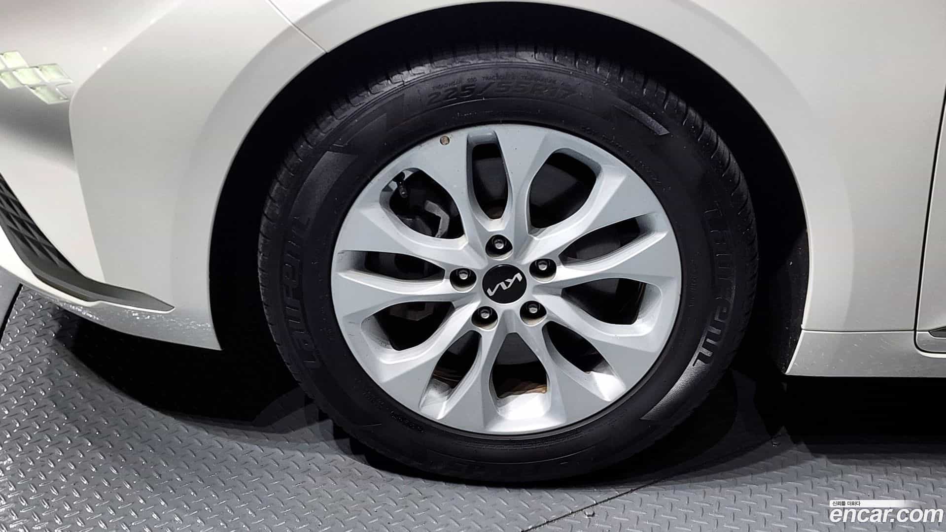 K8 Kia 2022.1-OUTER-005