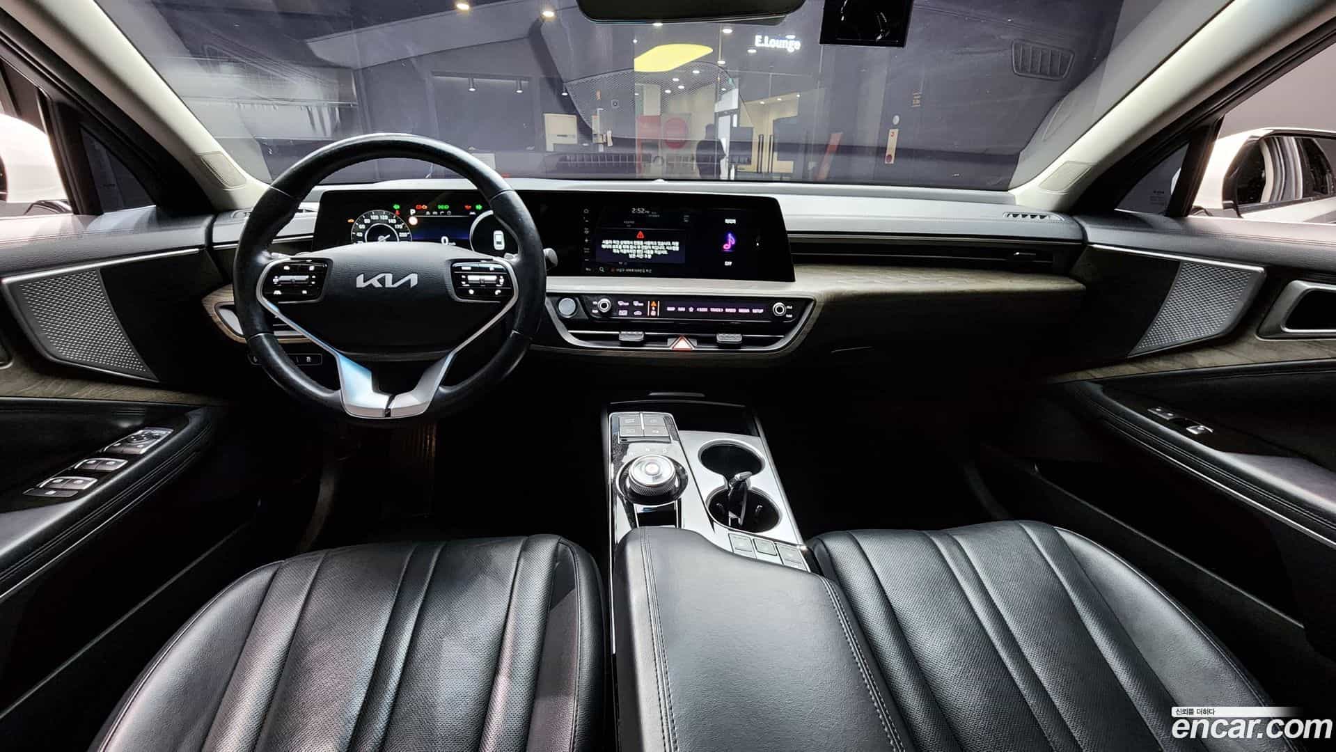 K8 Kia 2022.1-INNER-007