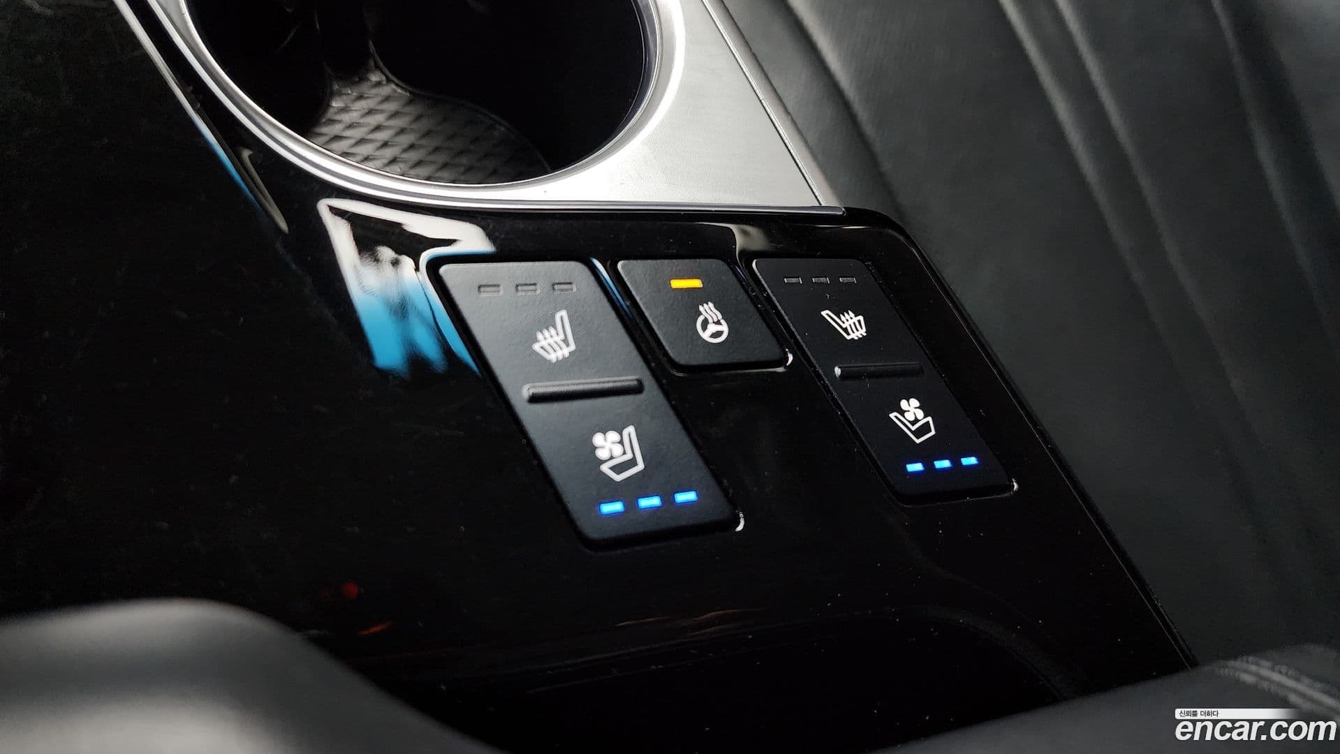 Main__Slider__Photo:K8 Kia 2022.1-17