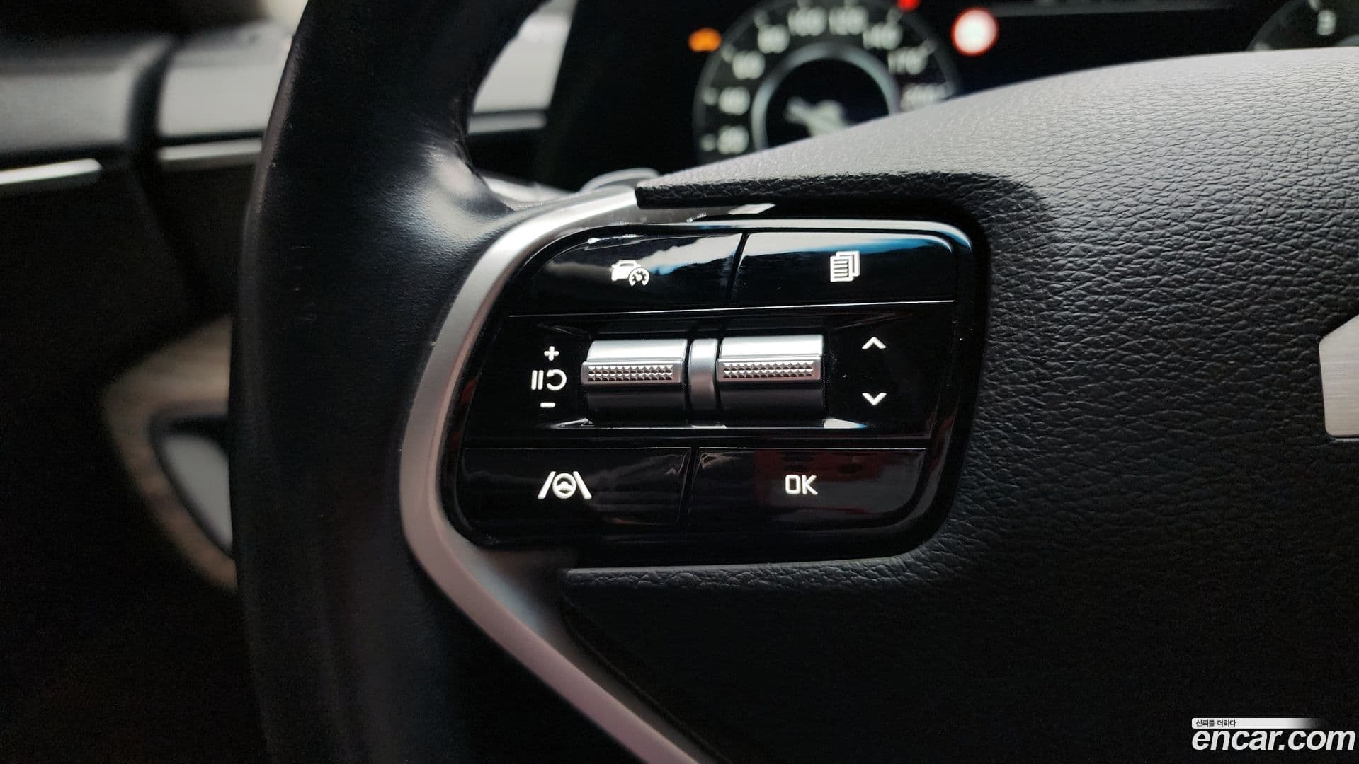 Main__Slider__Photo:K8 Kia 2022.1-18