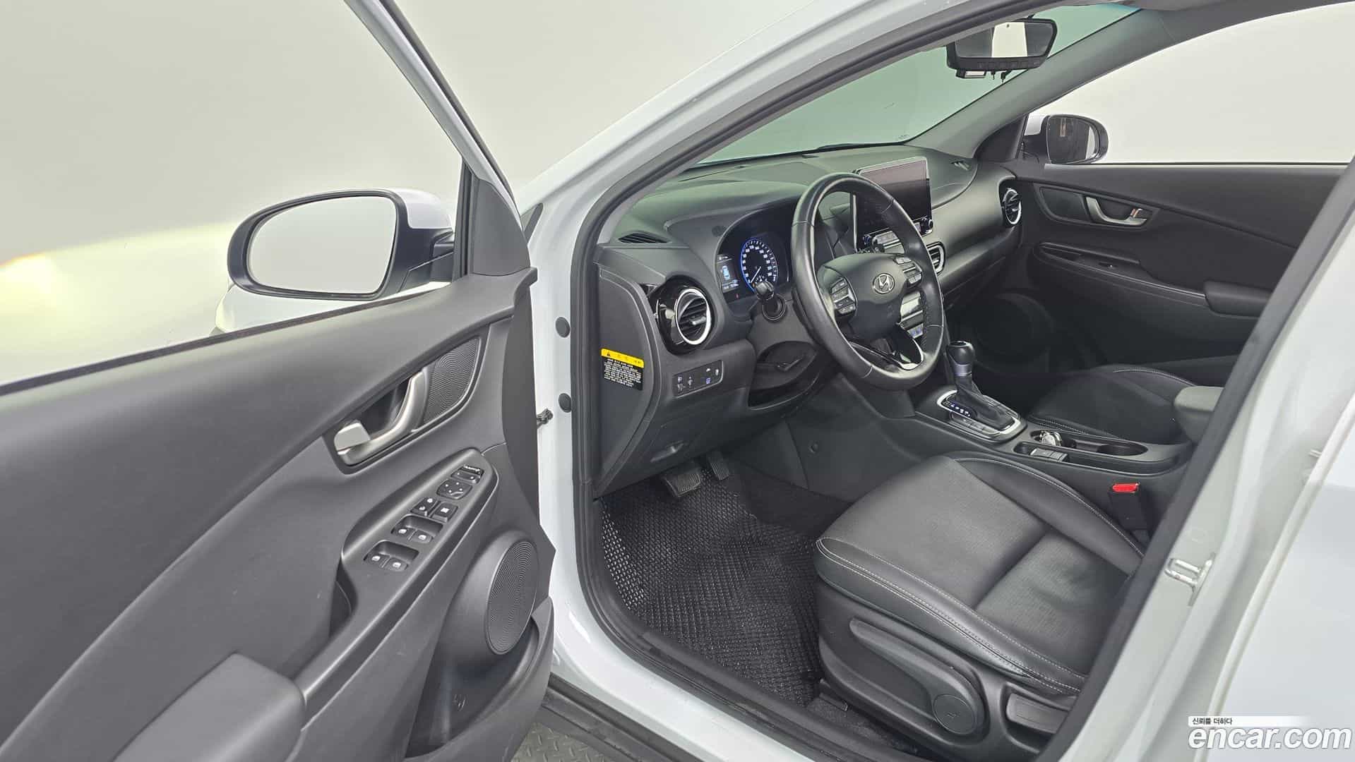 Kona Hyundai 2019.9-INNER-010