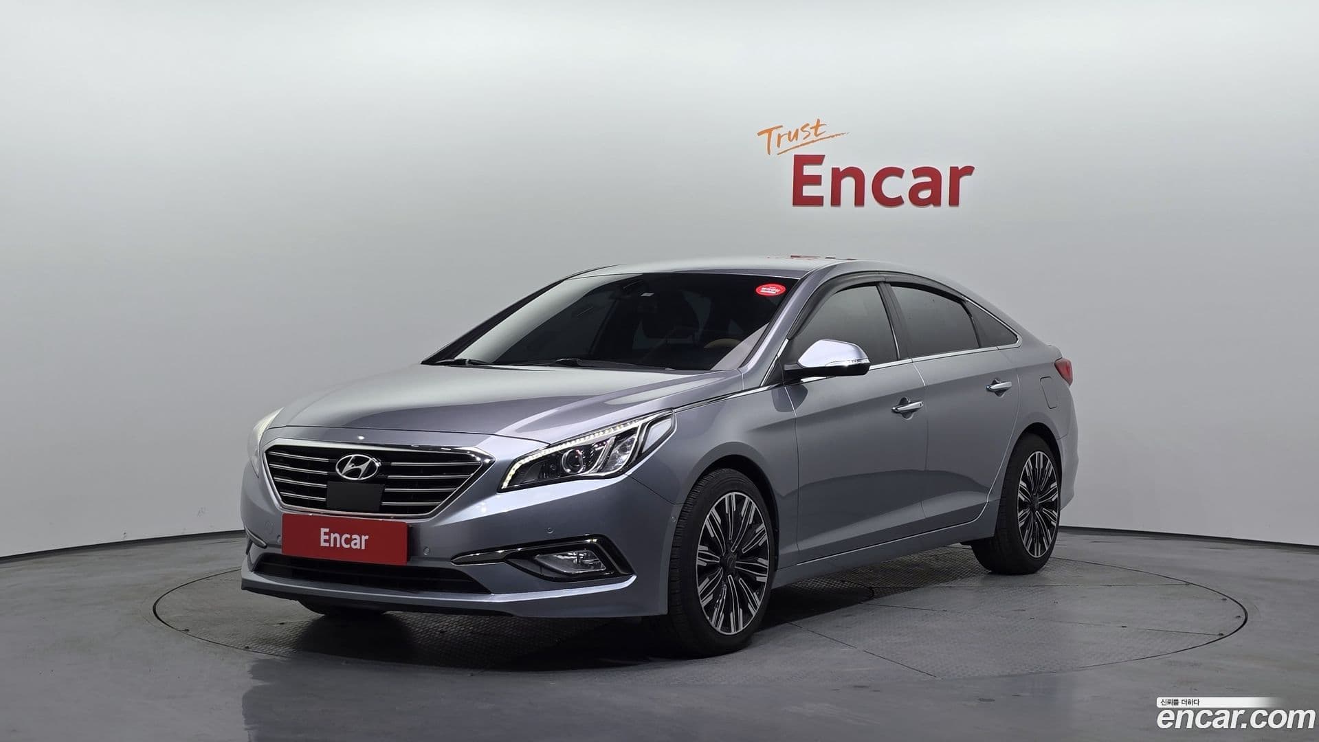 Main__Slider__Photo:Sonata Hyundai 2015.11-0