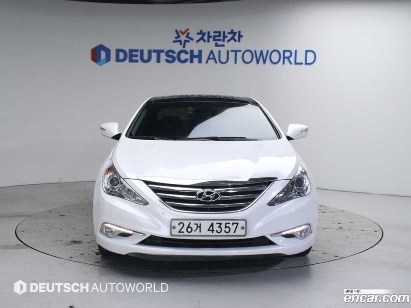 Main__Slider__Photo:Sonata Hyundai 2013.0-2