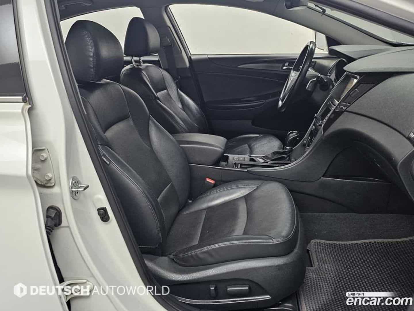 Sonata Hyundai 2013.0-INNER-010