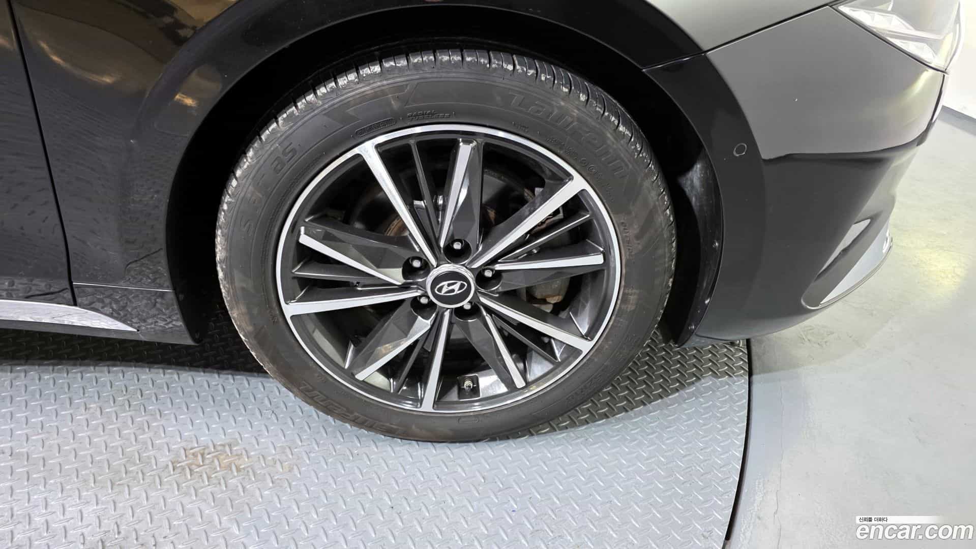 Grandeur Hyundai 2020.6-OUTER-005