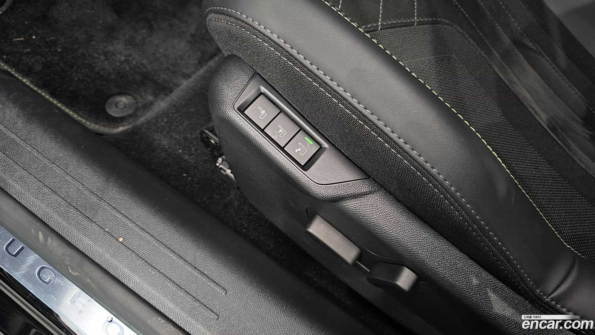 208 Peugeot 2023.5-OPTION-022