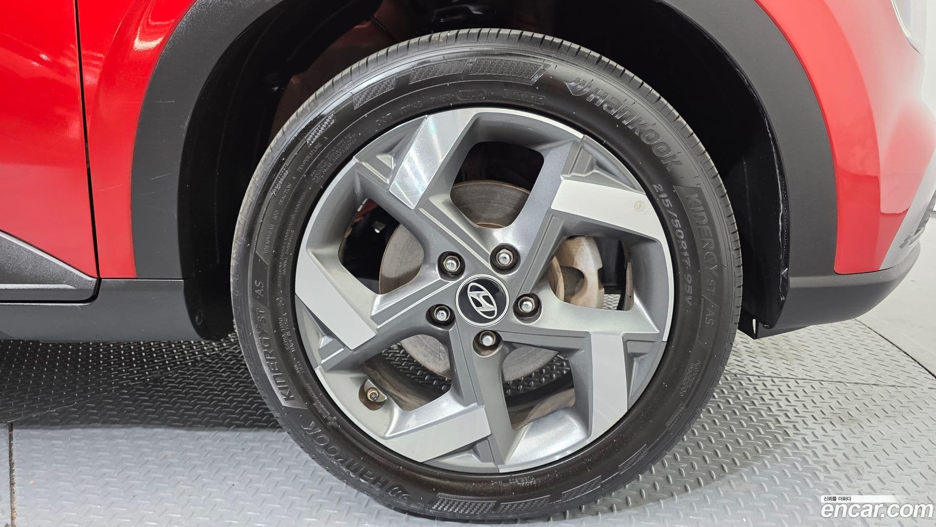 Main__Slider__Photo:Venue Hyundai 2020.3-4