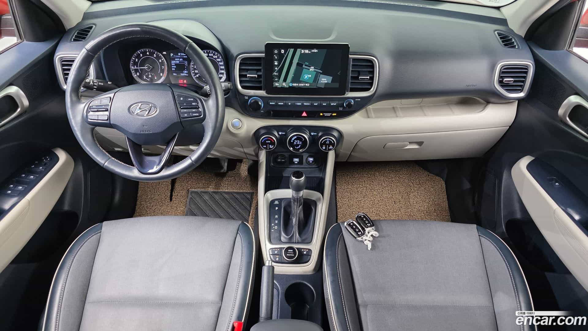 Venue Hyundai 2020.3-INNER-007