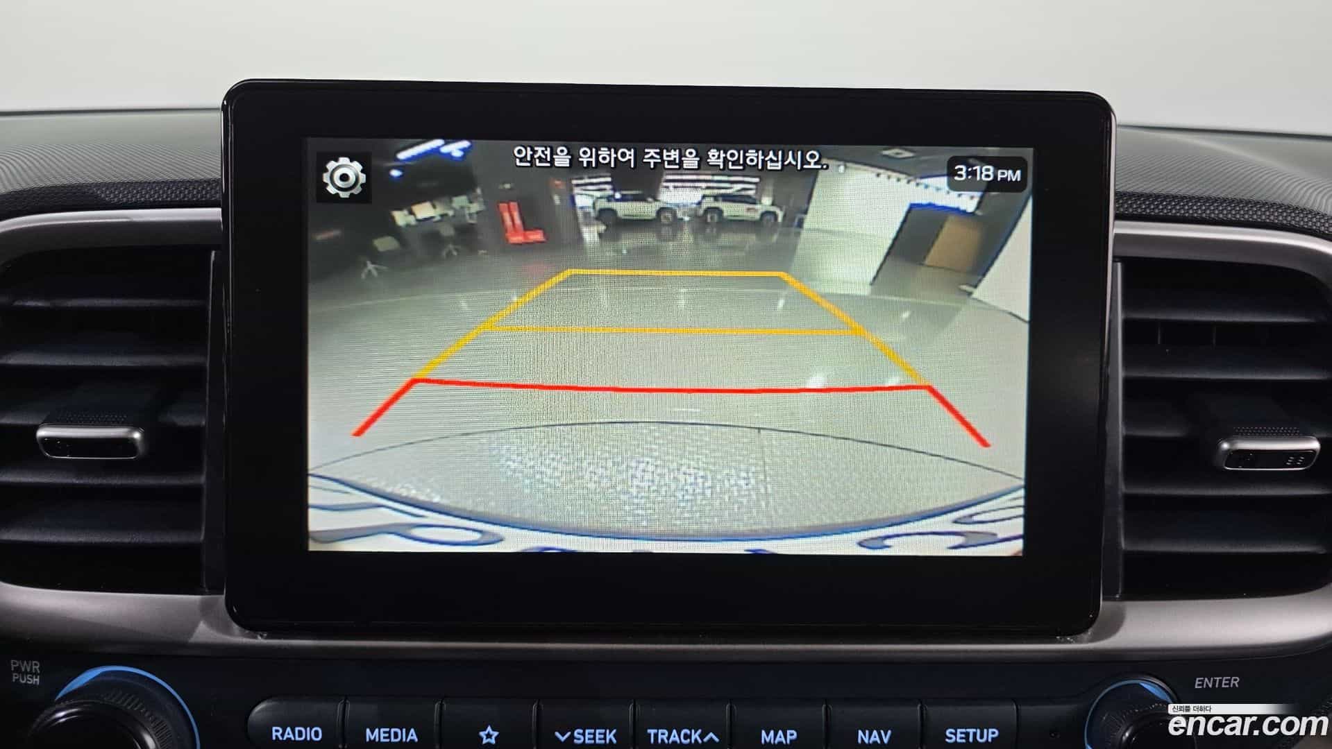 Venue Hyundai 2020.3-OPTION-020