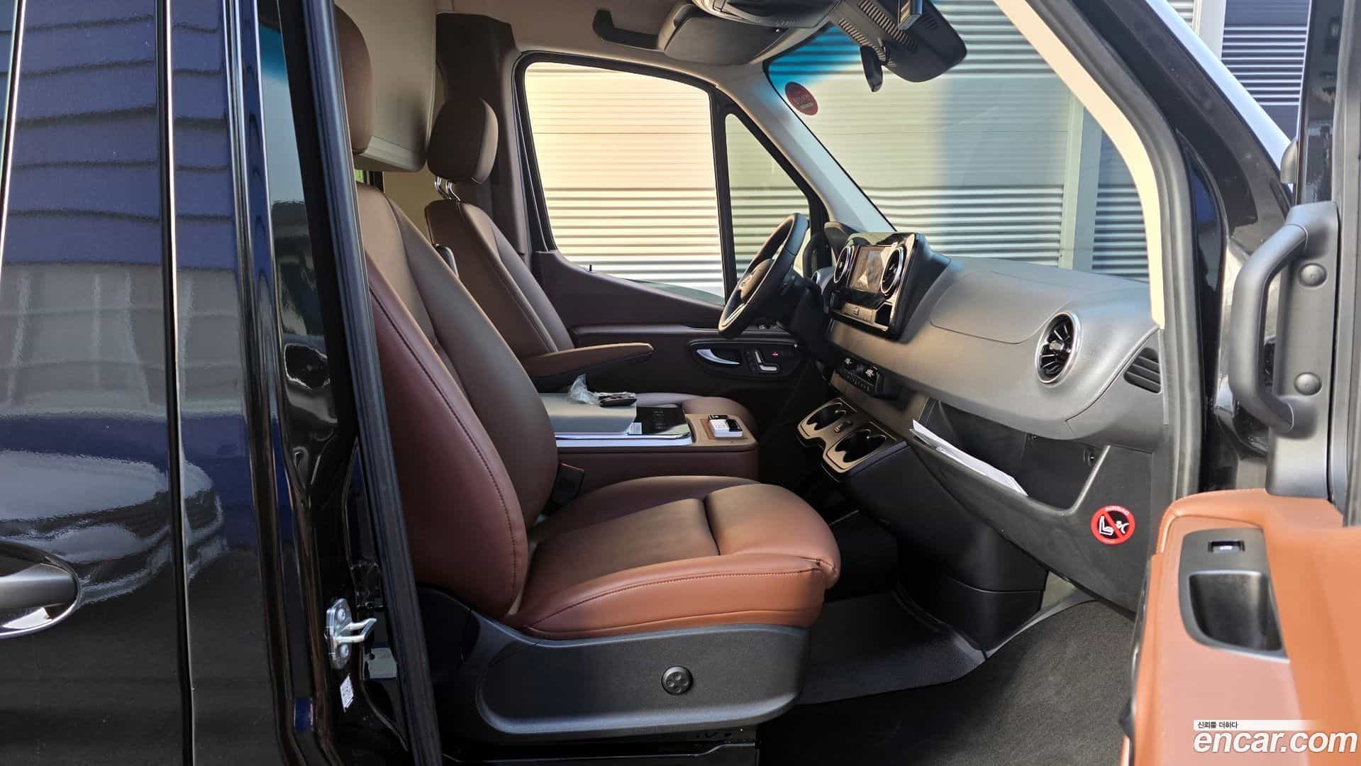 Sprinter Mercedes-Benz 2024.11-OPTION-015