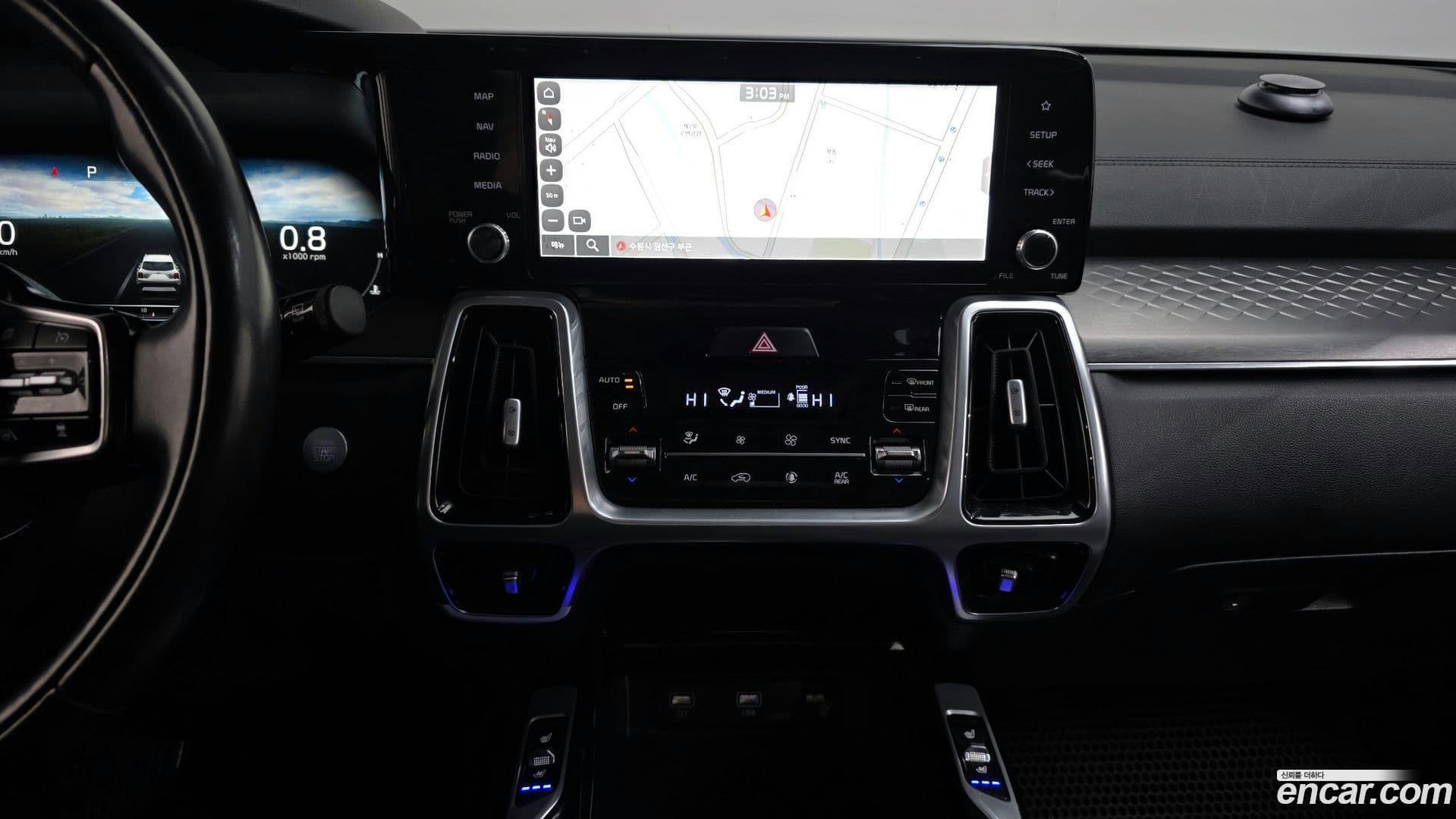 Main__Slider__Photo:Sorento Kia 2021.3-13