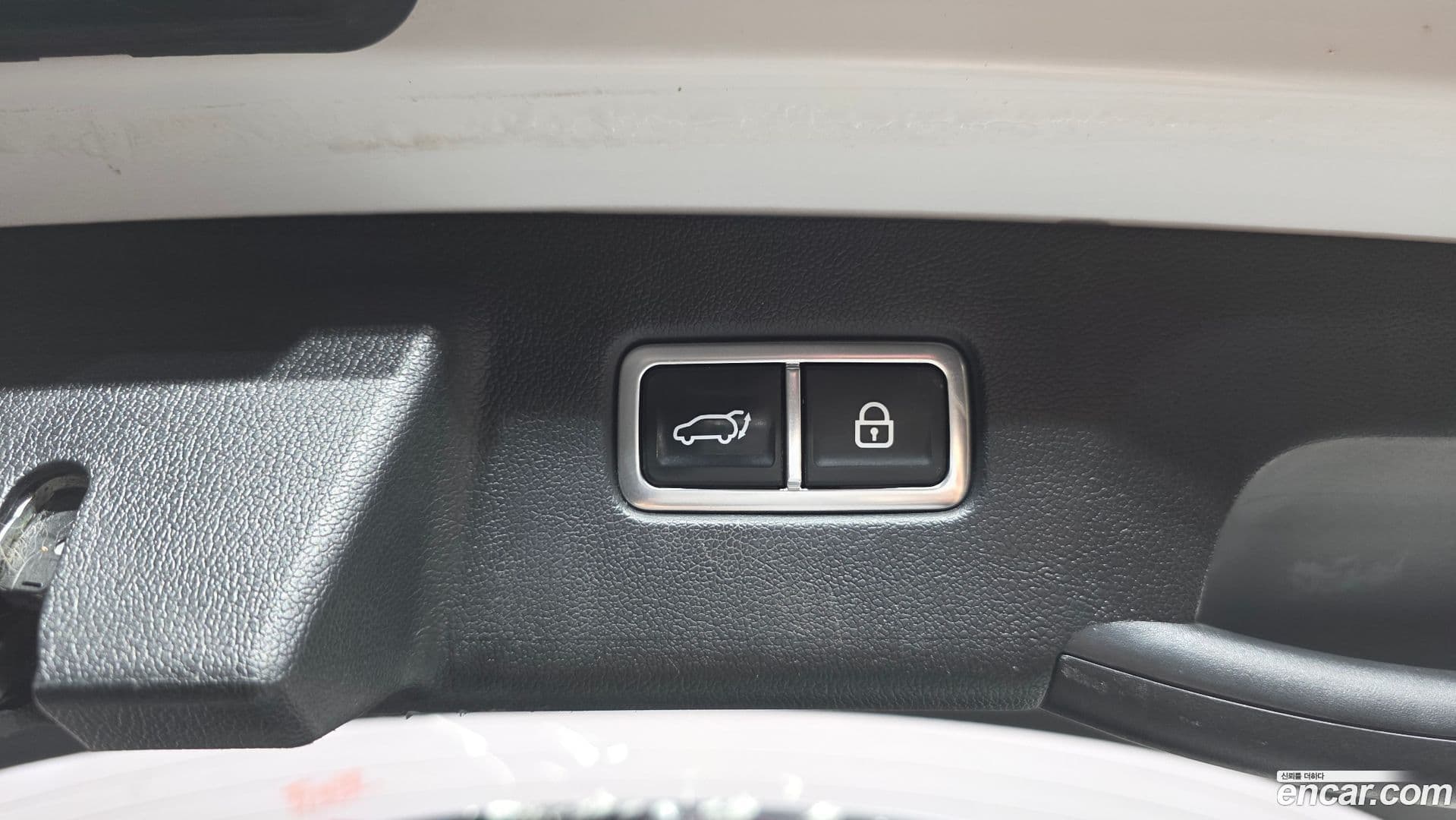 Main__Slider__Photo:Sorento Kia 2021.3-19