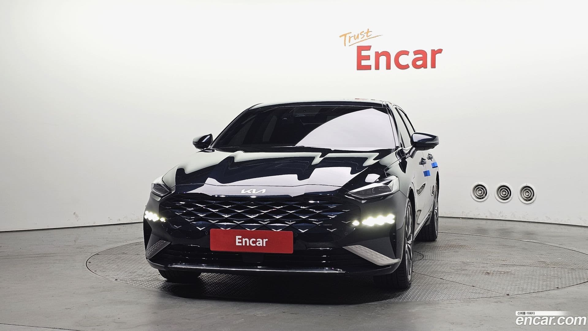 Main__Slider__Photo:K8 Kia 2022.2-2