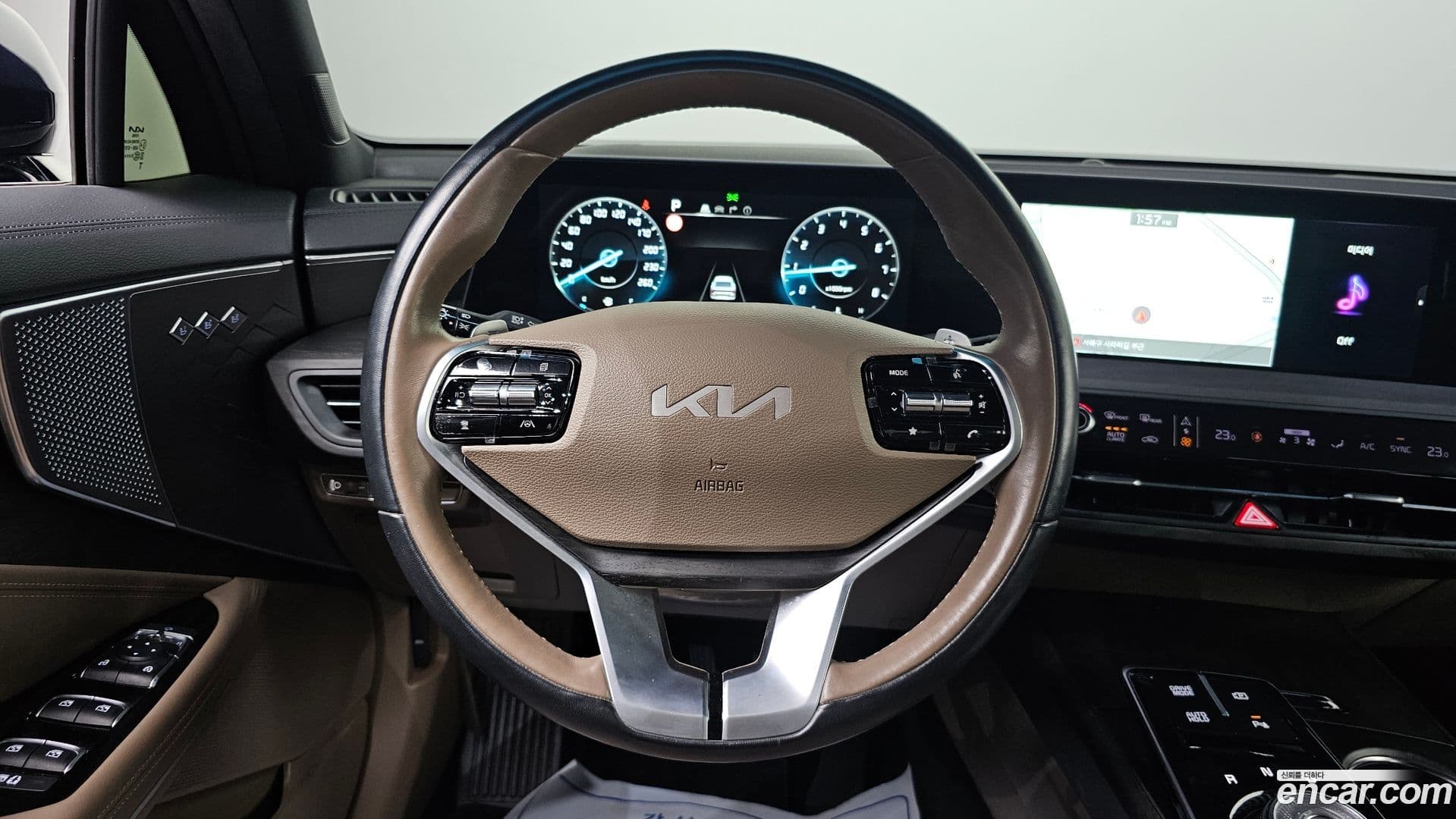 Main__Slider__Photo:K8 Kia 2022.2-13