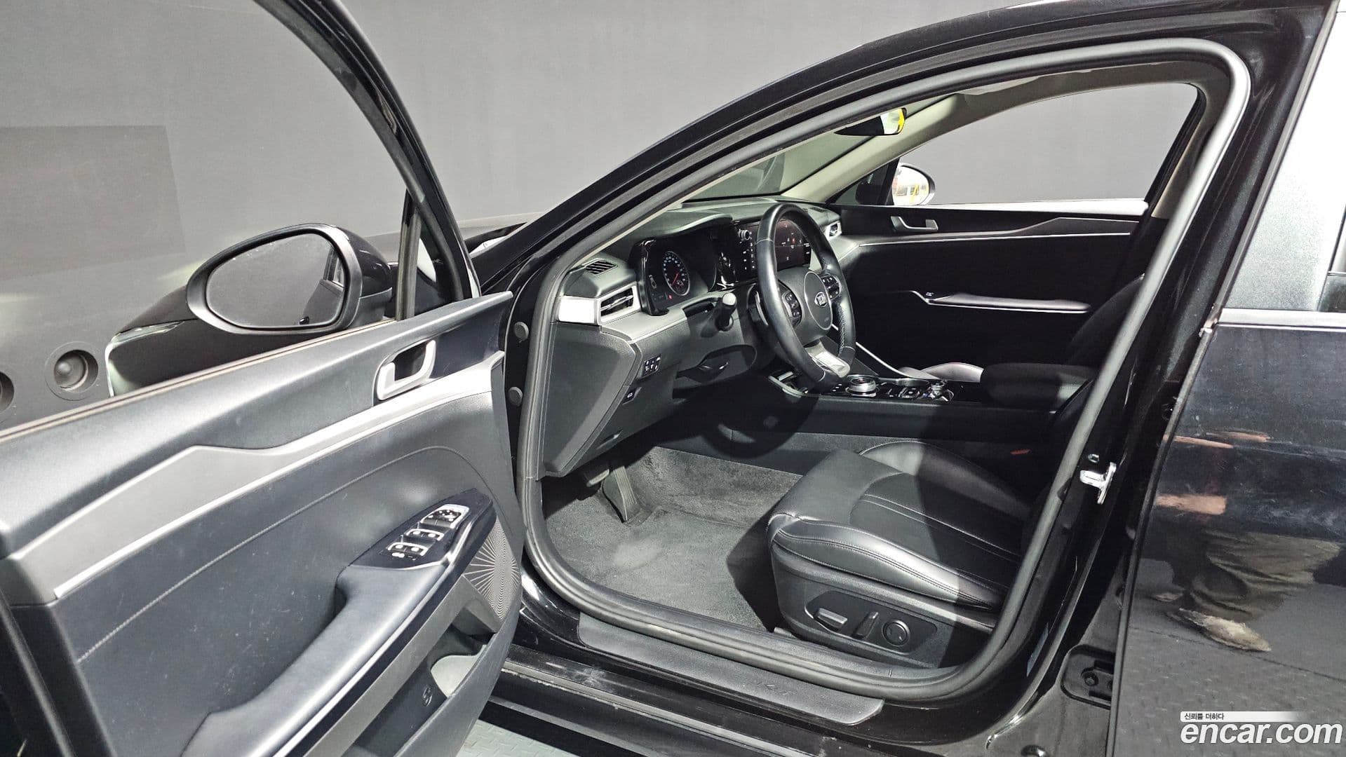 Main__Slider__Photo:K5 Kia 2020.10-9