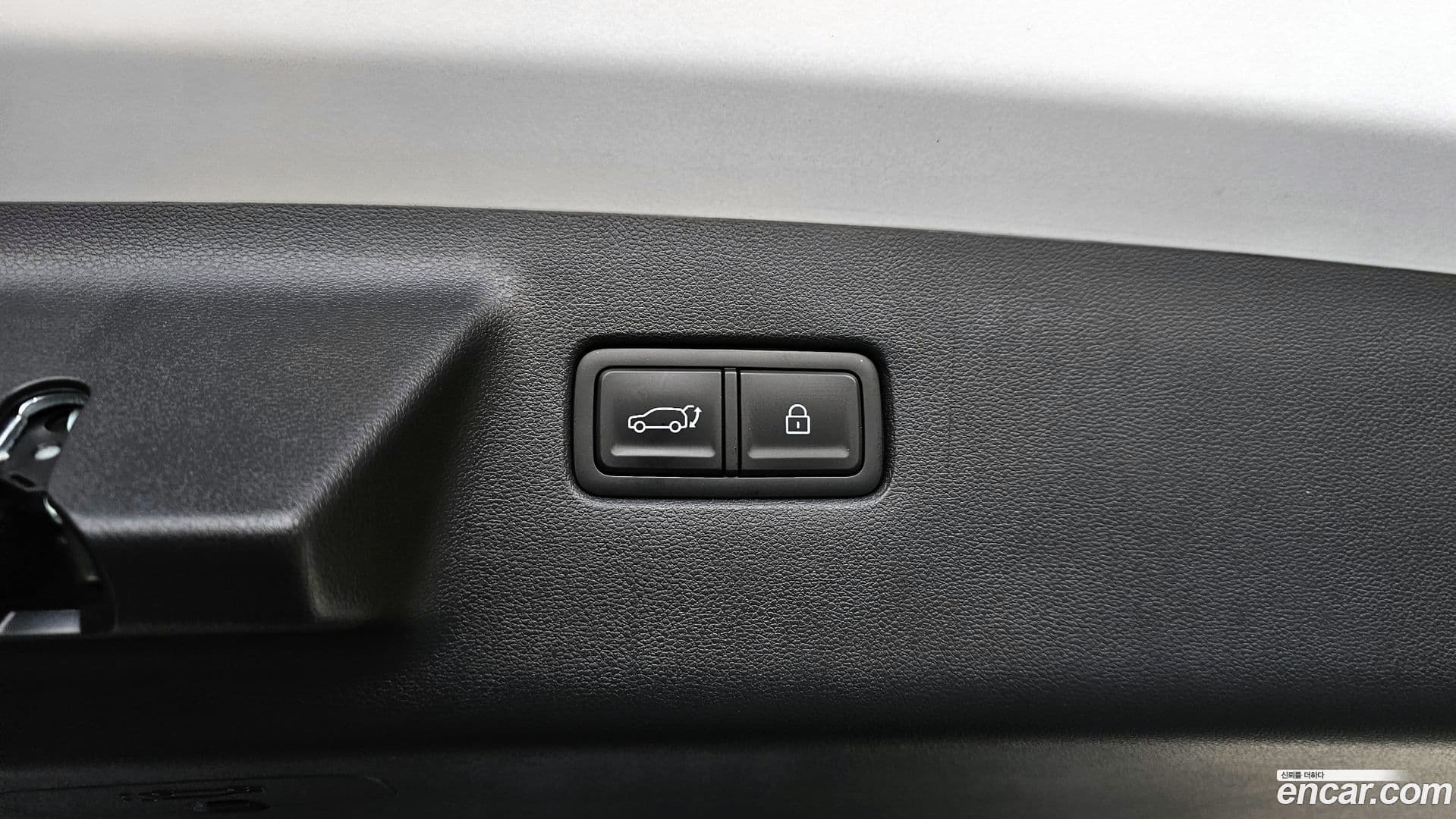 Main__Slider__Photo:Santafe Hyundai 2024.0-19