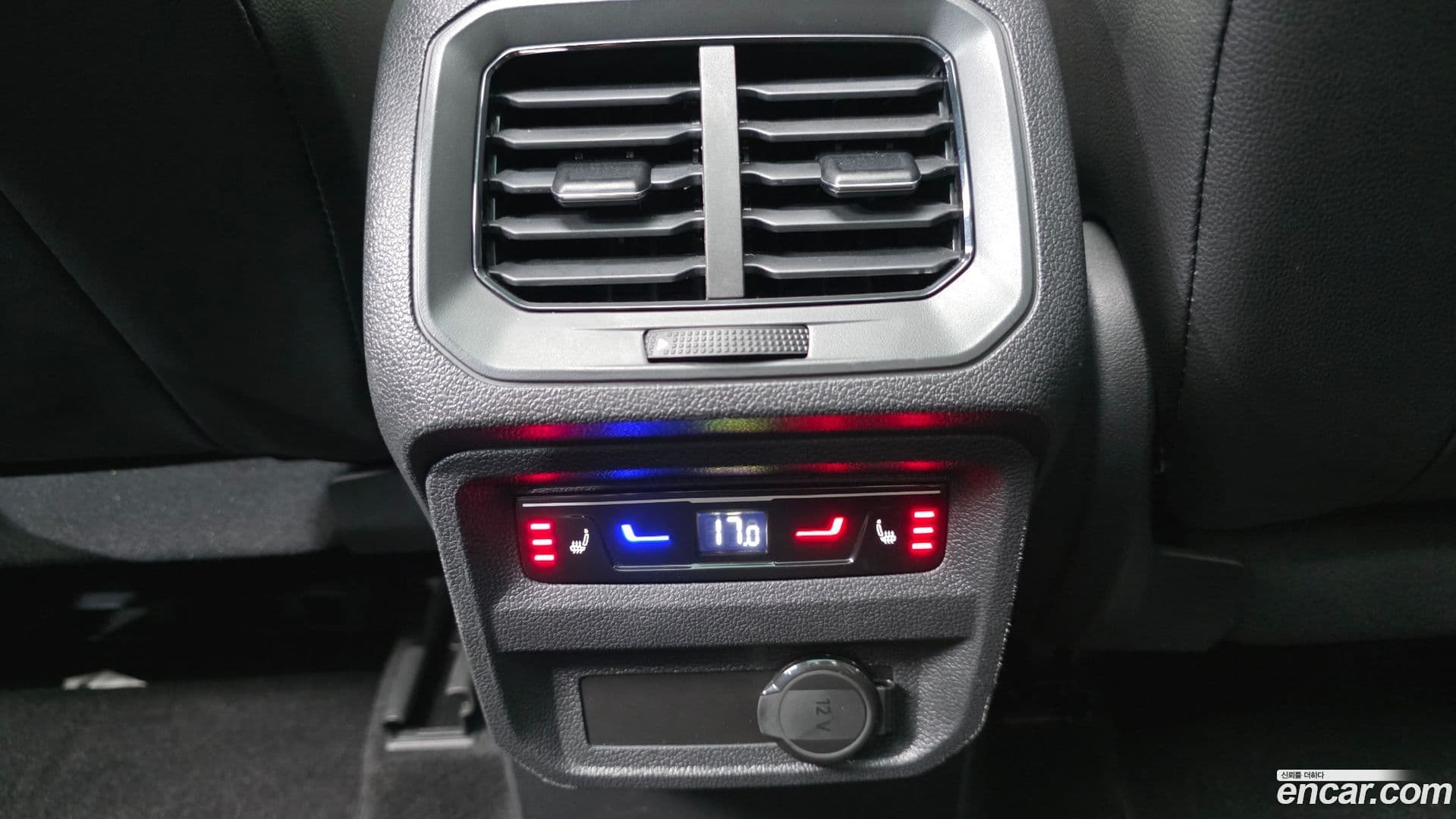 Main__Slider__Photo:Tiguan Volkswagen 2023.9-17