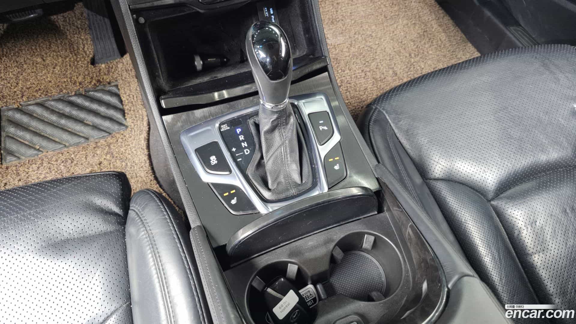 Grandeur Hyundai 2016.5-INNER-009