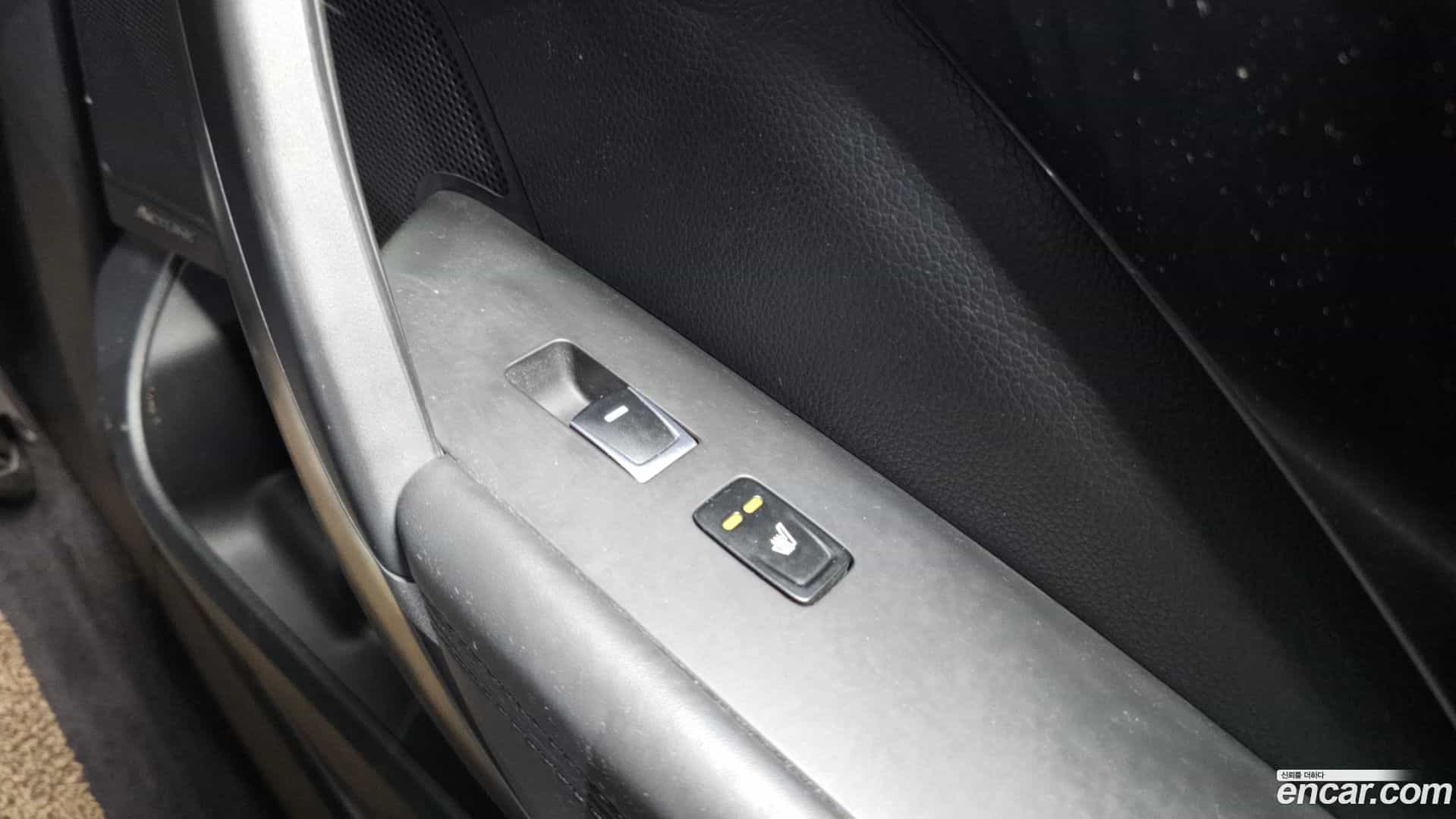 Grandeur Hyundai 2016.5-OPTION-023