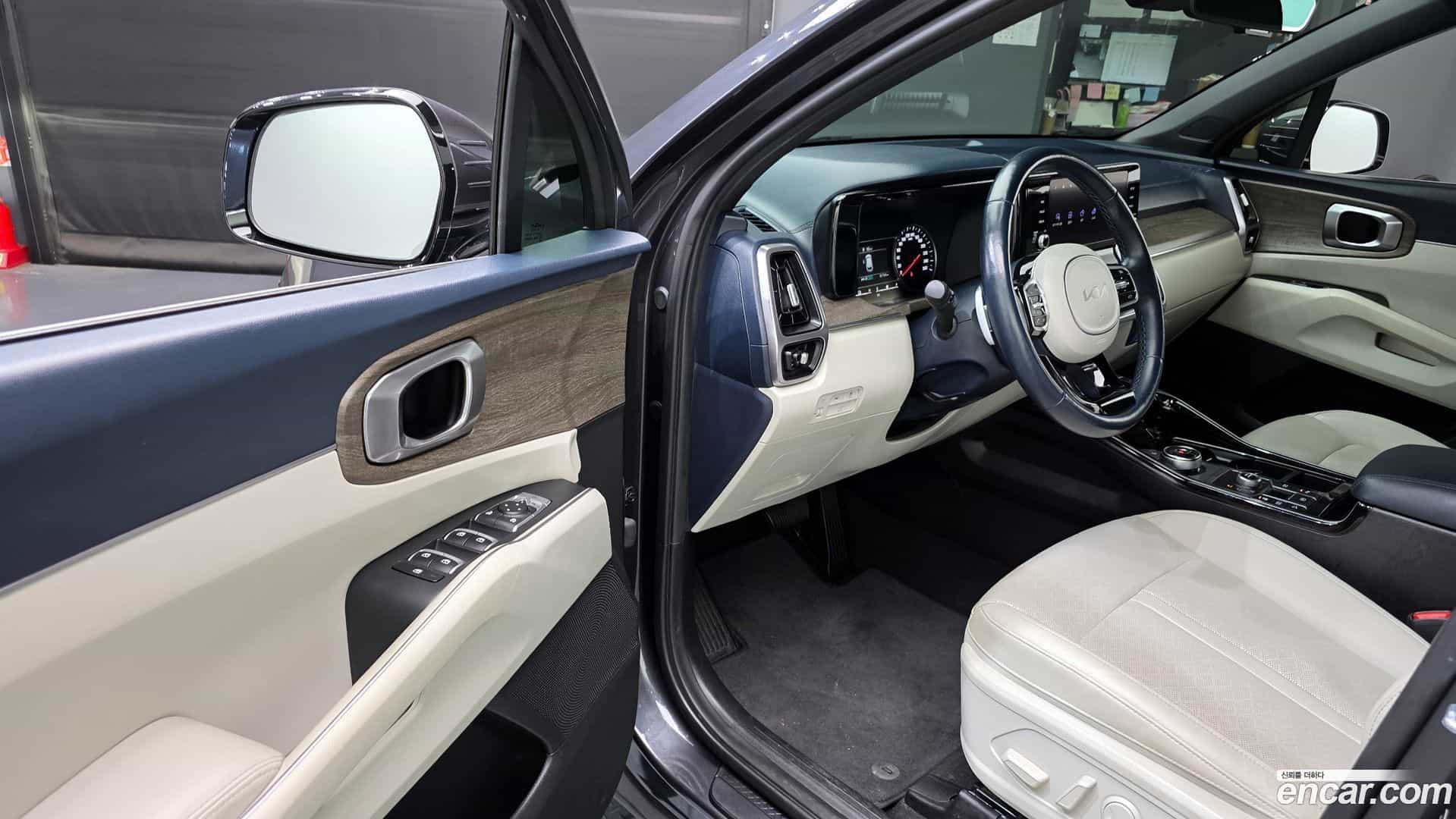 Sorento Kia 2022.0-INNER-010