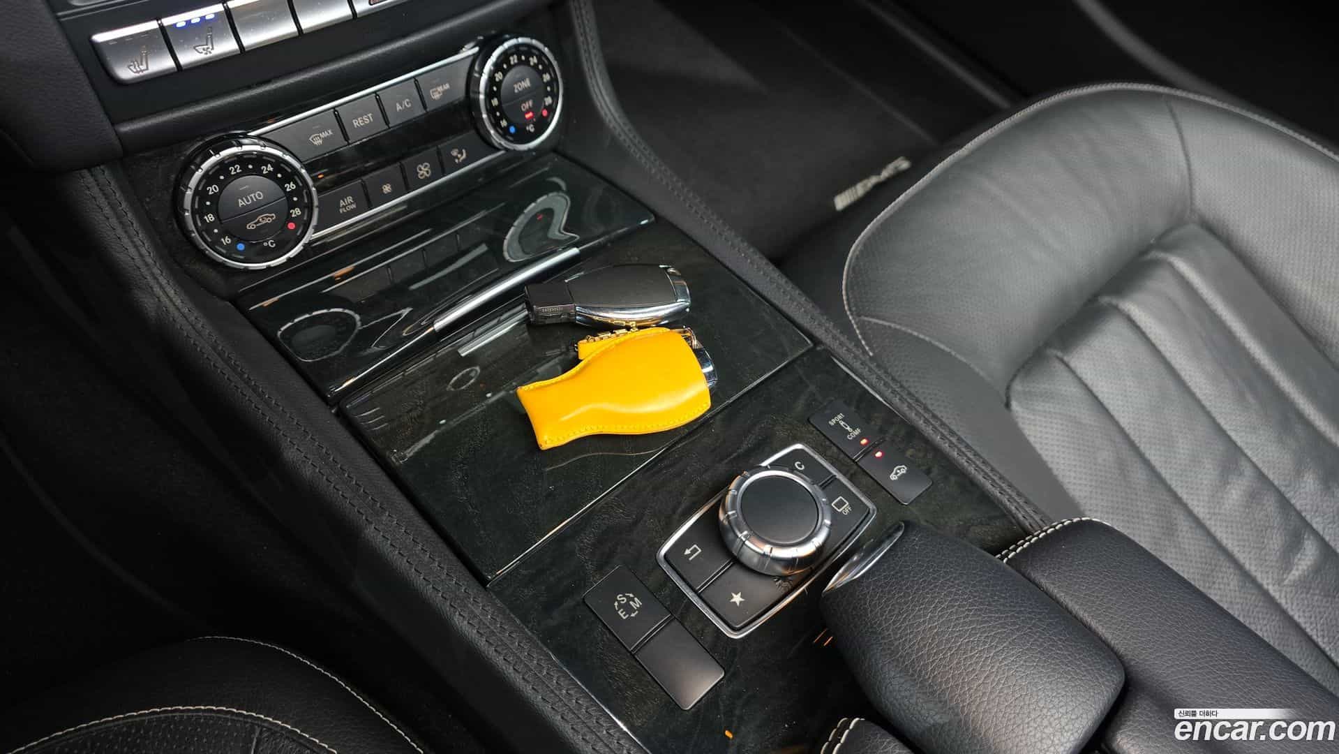 CLS-Class Mercedes-Benz 2015.9-OPTION-022