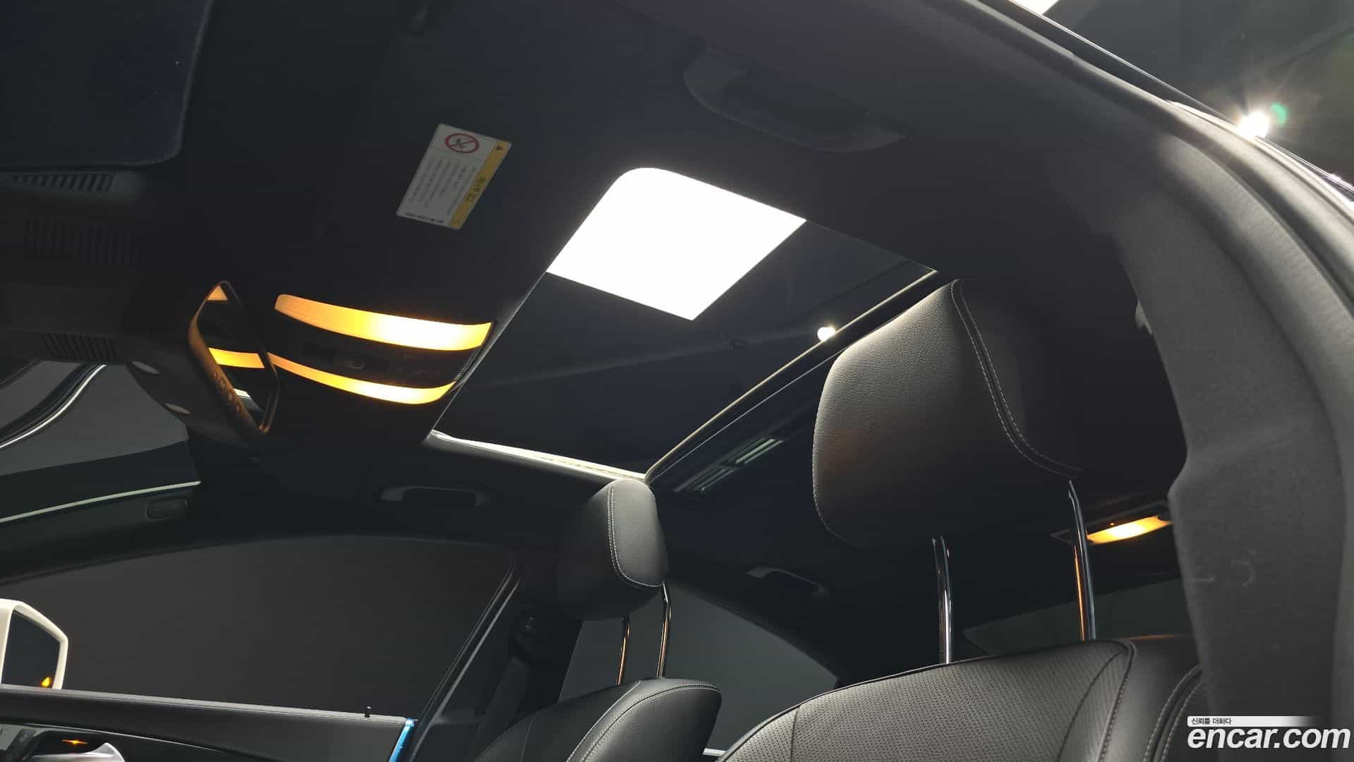 CLS-Class Mercedes-Benz 2015.9-OPTION-023