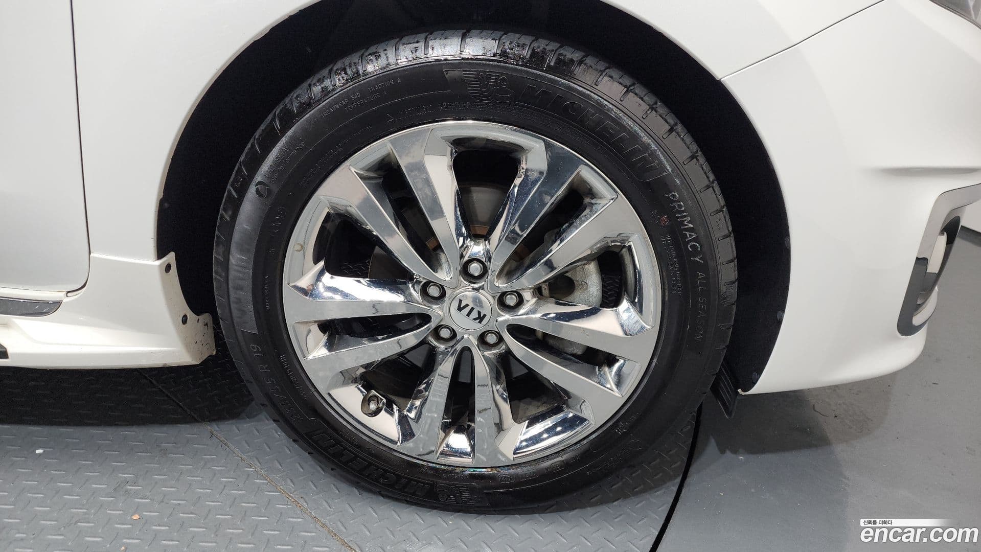 Main__Slider__Photo:Canival Kia 2017.1-4