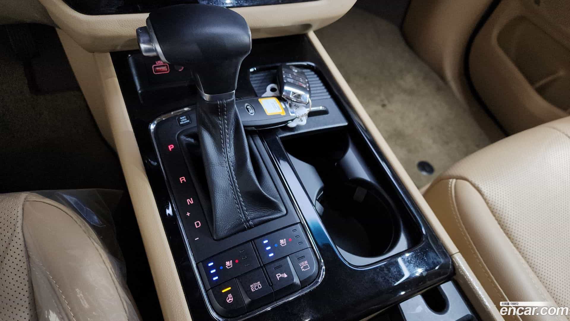 Canival Kia 2017.1-INNER-009