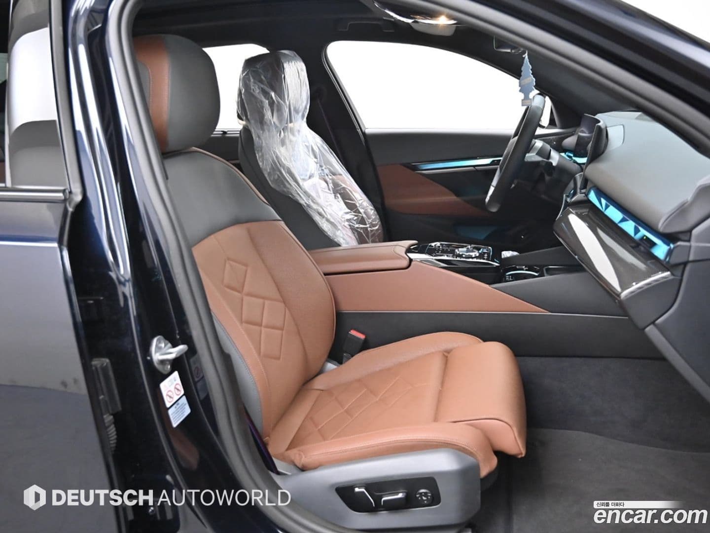 Main__Slider__Photo:i5 BMW 2024.3-9