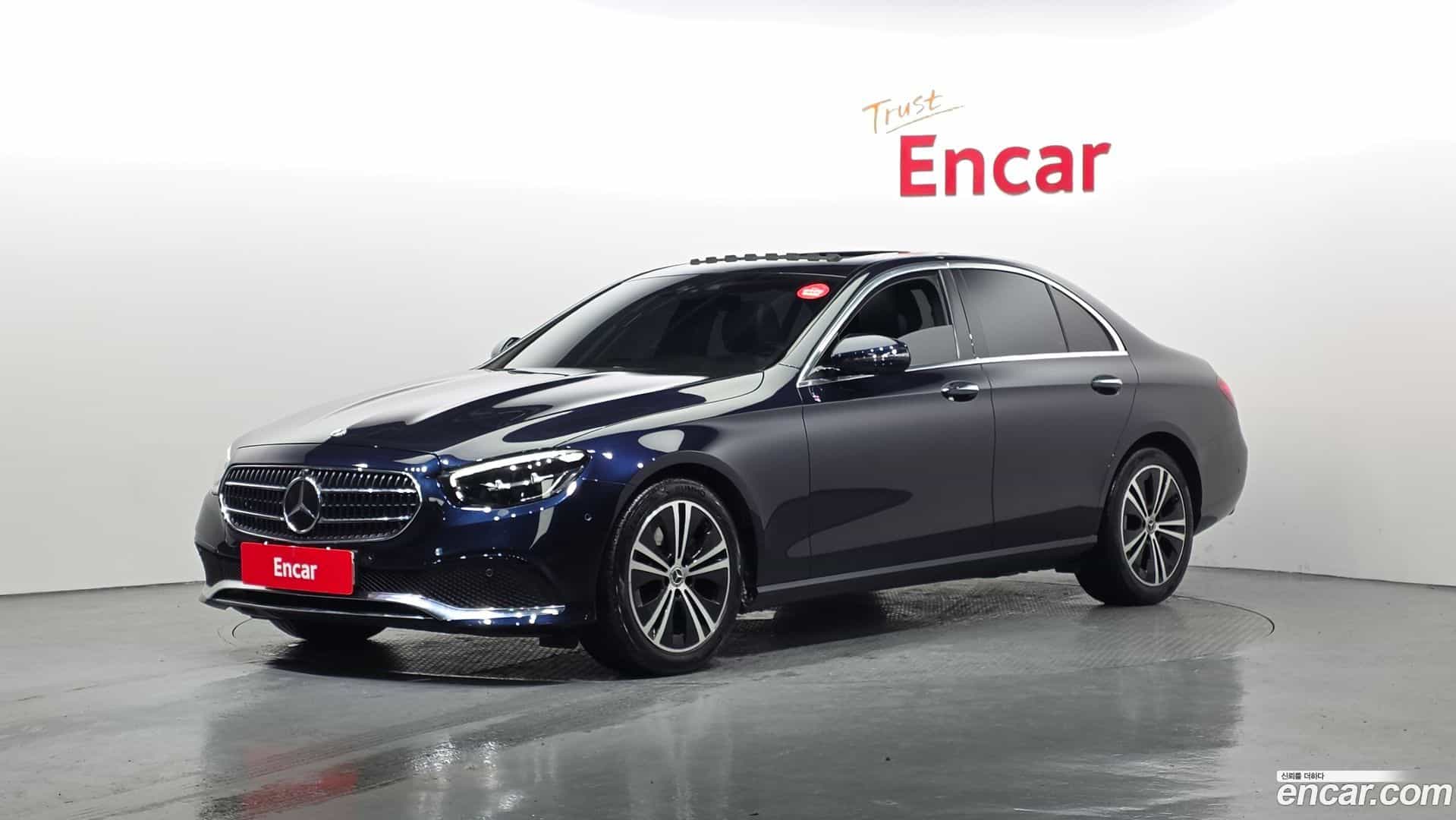 E-Class Mercedes-Benz 2022.0-OUTER-001